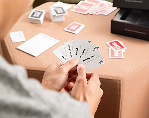 LIAR LIAR – Das Spiel der Wahrheiten und Lügen – Familienfreundliches Kartenspiel für alle Altersgruppen