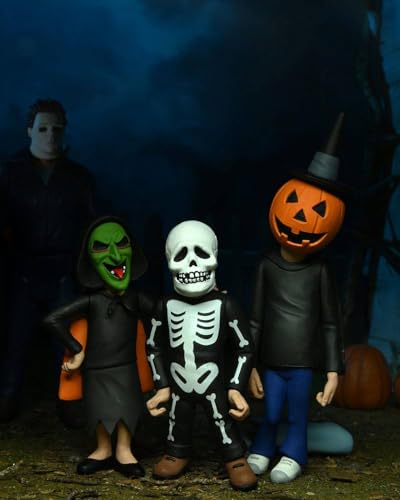 NECA Toony Terrors Halloween III: Season of the Witch - Trick-or-Treaters Action Figure 3-Pack (04485) 2