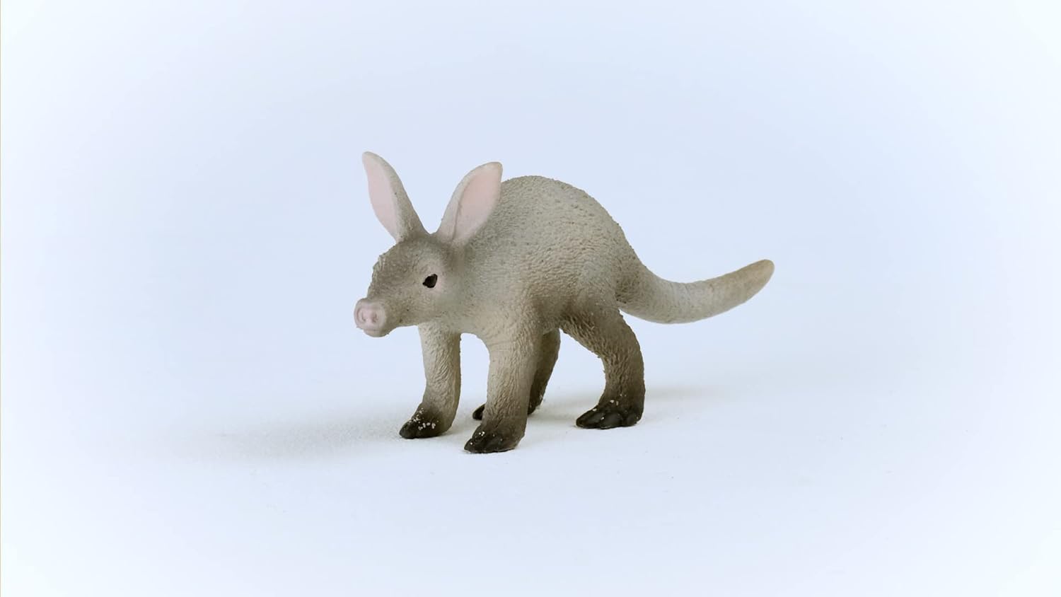 SCHLEICH 14863 Wild Life Aardvark Figurine - Detailed Animal Play Figure for Kids 3-8