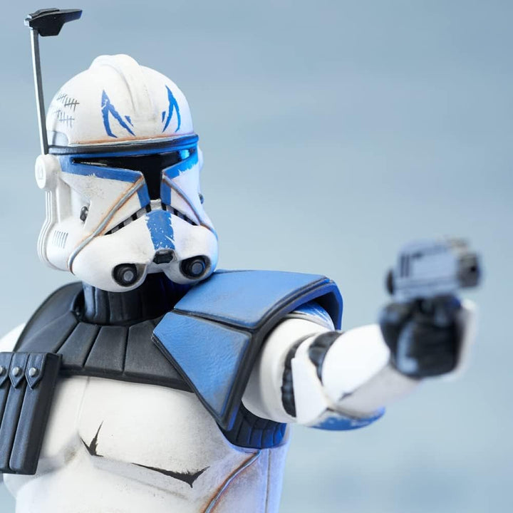 Diamond Select Toys Premier Collection Star Wars: The Clone Wars - Captain Rex Statue (SEP212198)
