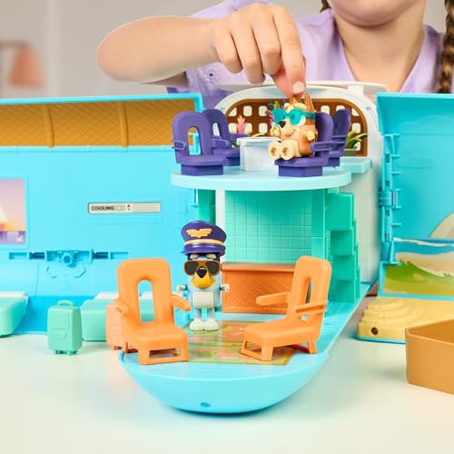 Bluey 3-in-1 Transforming Plane Playset - Transforms to Resort & Boat | 15 Pieces 4