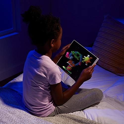Lite-Brite Ultimate Classic Set - Light-Up Pegboard Art for Kids 4+ 3