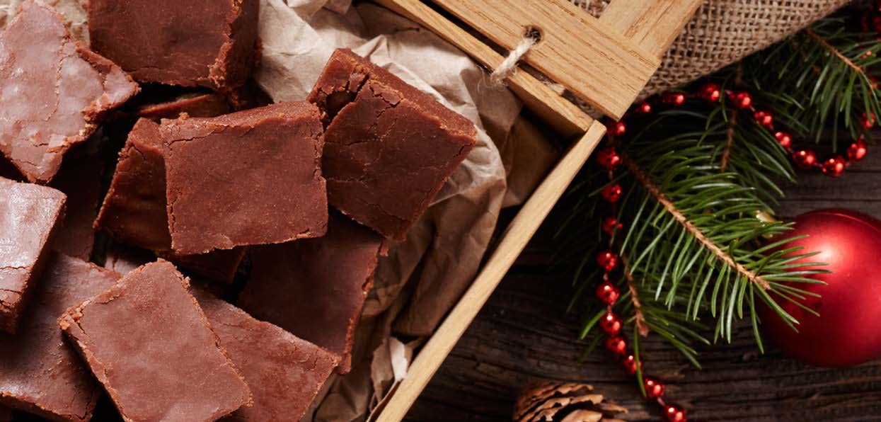 Gardiners of Scotland Clotted Cream & Chocolate Fudge Star Tin 350g 4