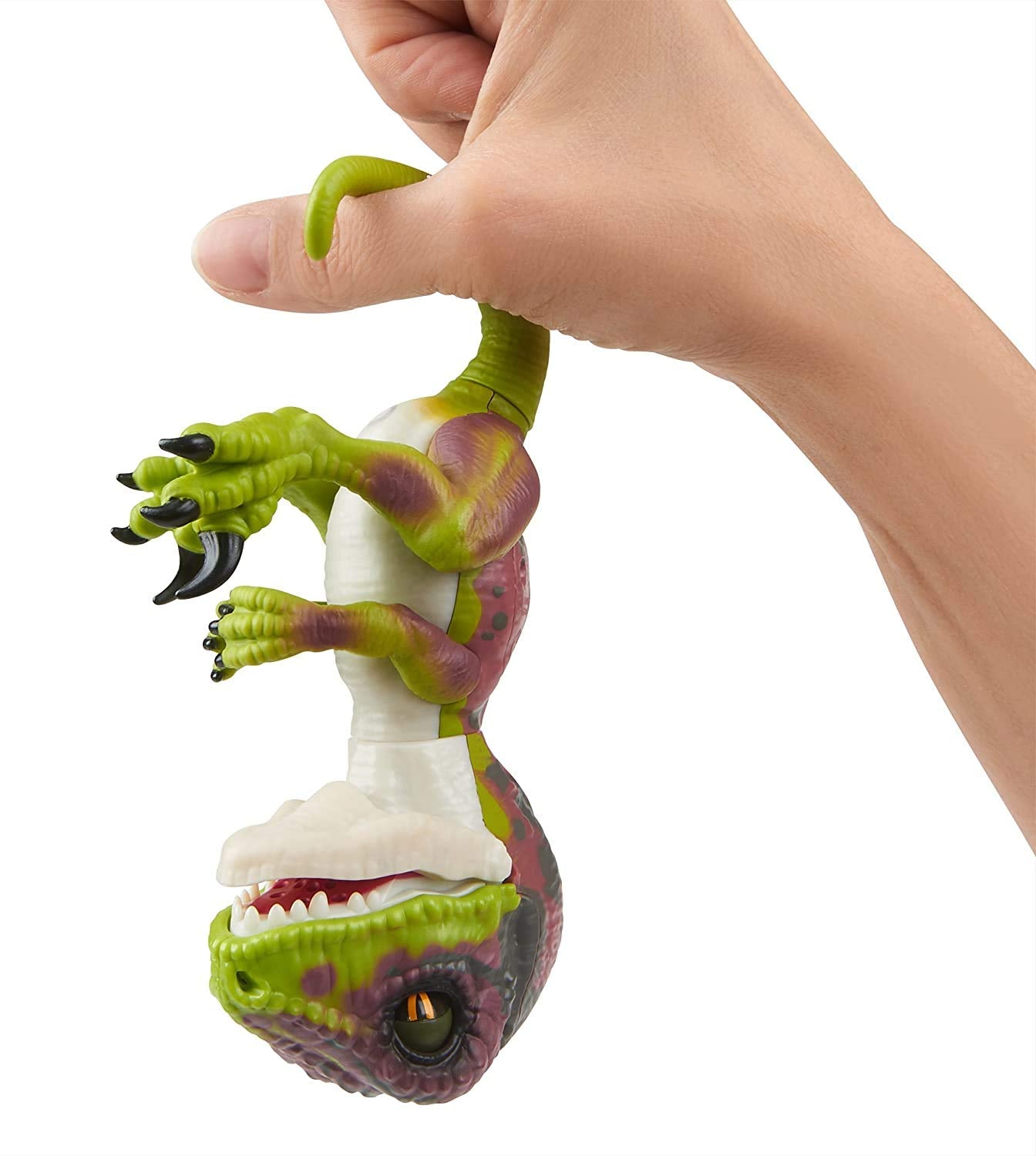 Untamed Raptor di Fingerlings - Stealth Green - Baby Dinosaur interattivo da collezione - Di WowWee 4