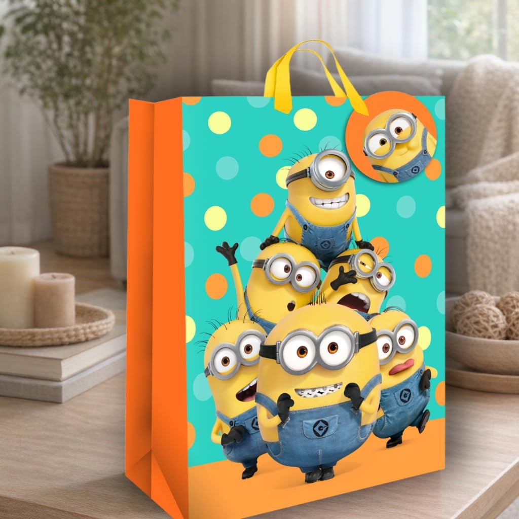 Danilo Promotions LTD Despicable Me Minions Medium Gift Bag | Birthday Occasion | Paper