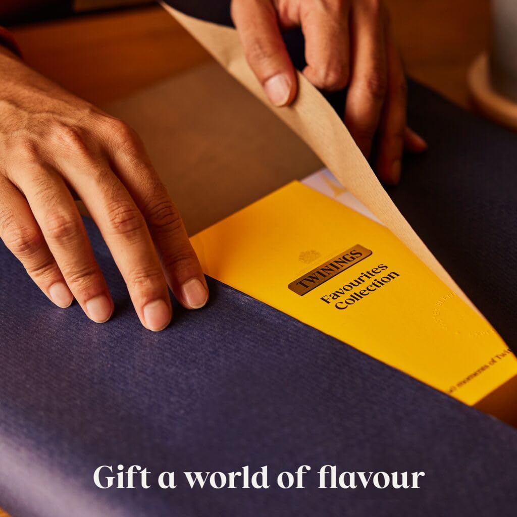 Twinings Superblends Collection Gift Box - 40 Tea Bags in 8 Organic Herbal & Green Infusions 4
