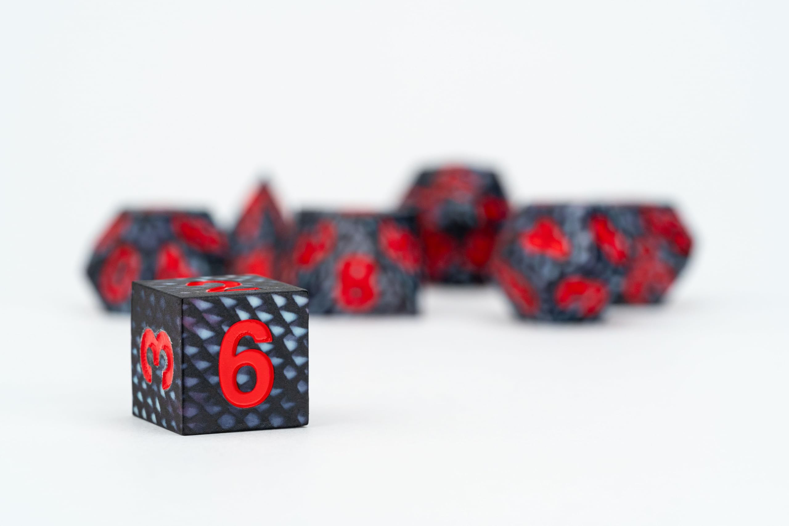 Metallic Dice Games Dragon Storm Black Dragon Scales Liquid Core Dice Set 4