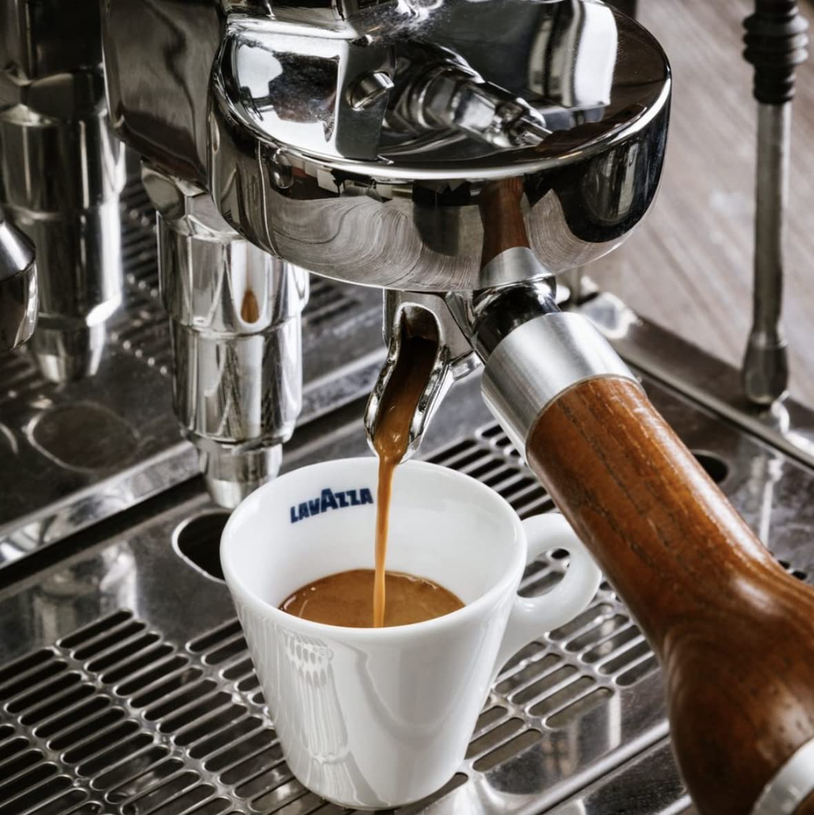 Lavazza Coffee Grand Espresso, Whole Beans, 1000g 8