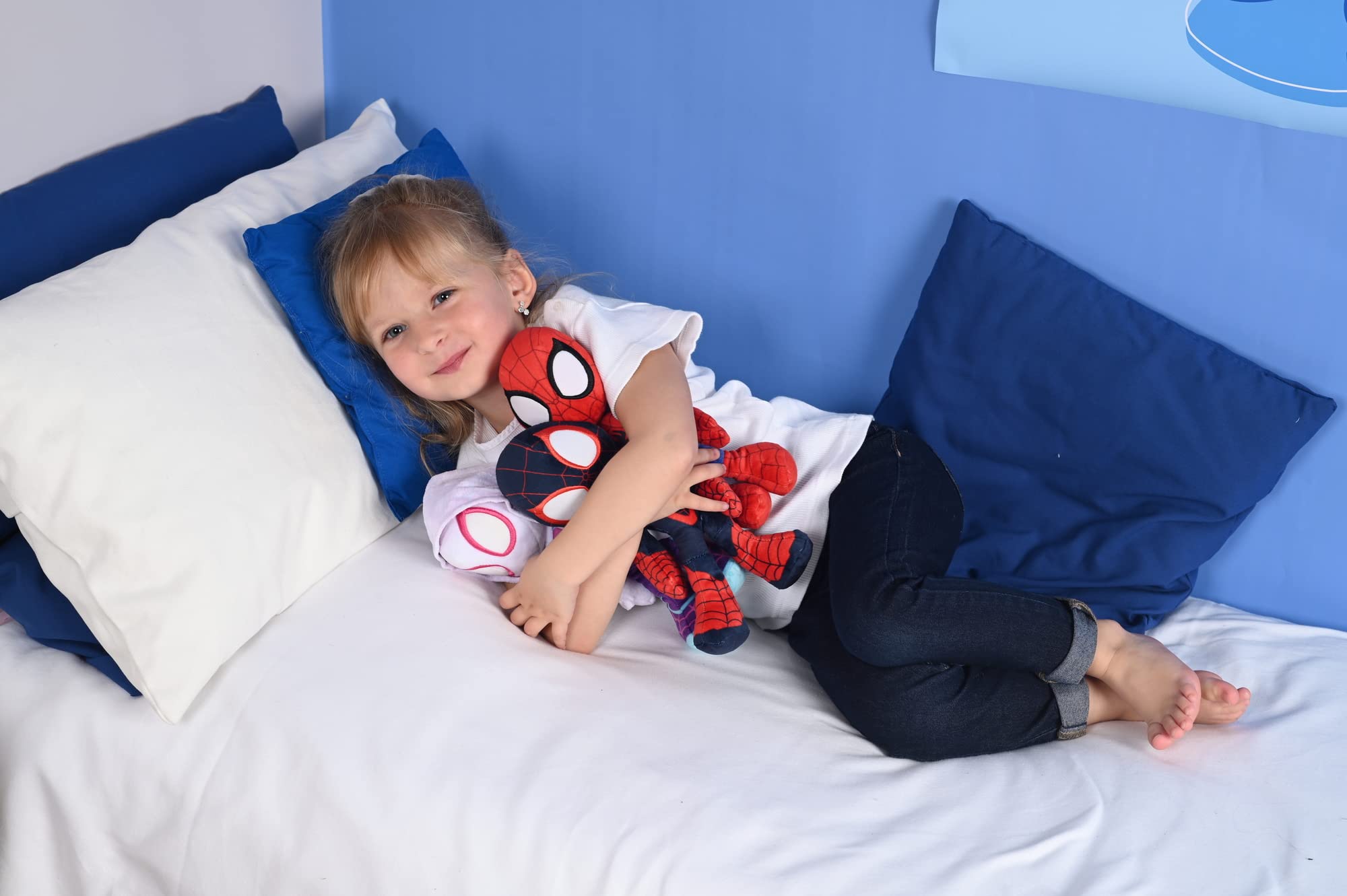 Simba Disney Spiderverse Ghost Spider Soft Toy - 25 cm Plush with Glow in the Dark Eyes 6