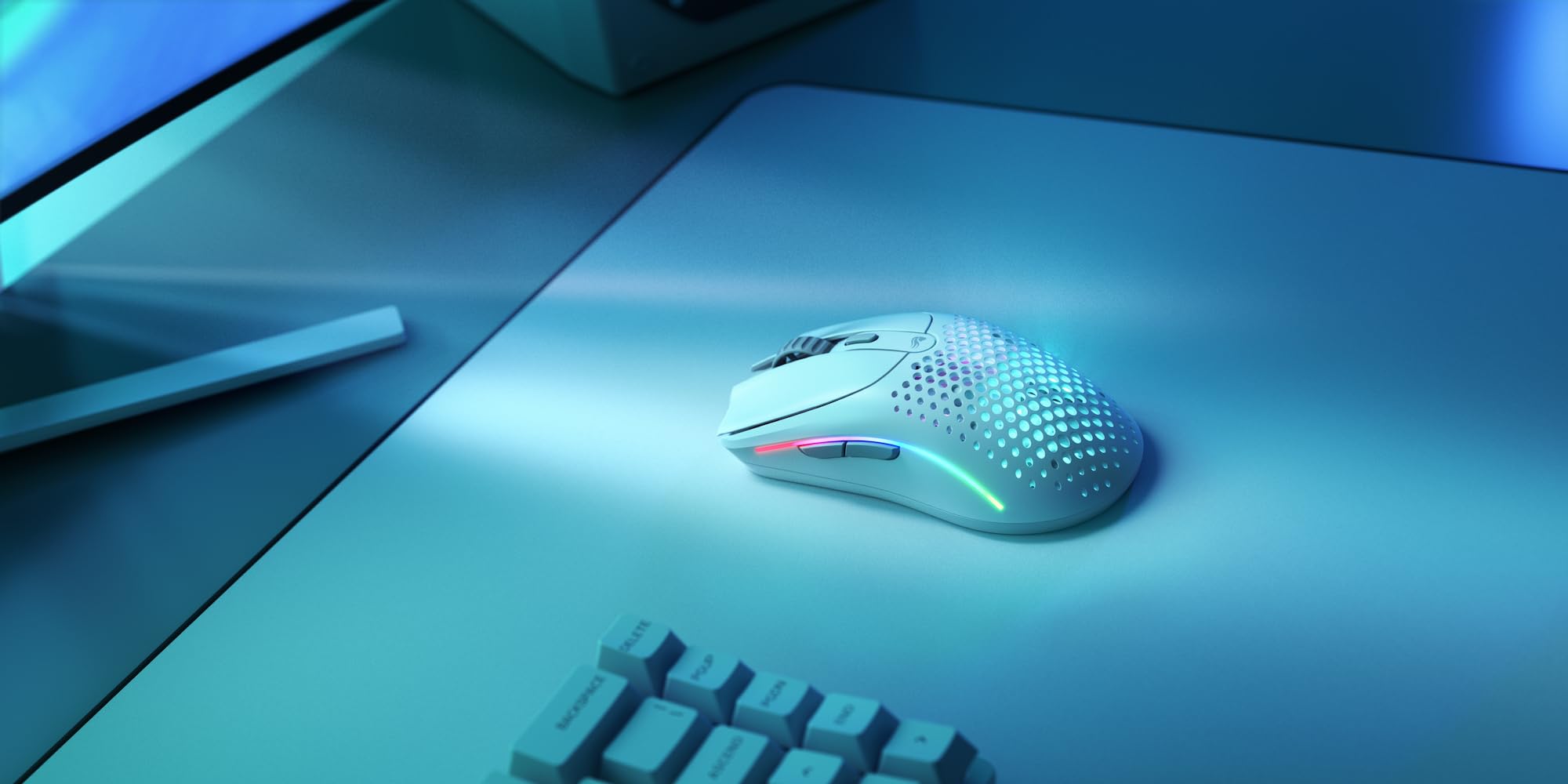 GLORIOUS Model O 2 Wireless Gaming Mouse - 68g Superlight, 26K BAMF 2.0 Sensor, RGB, Ambidextrous, 6 Buttons, Matte White 6