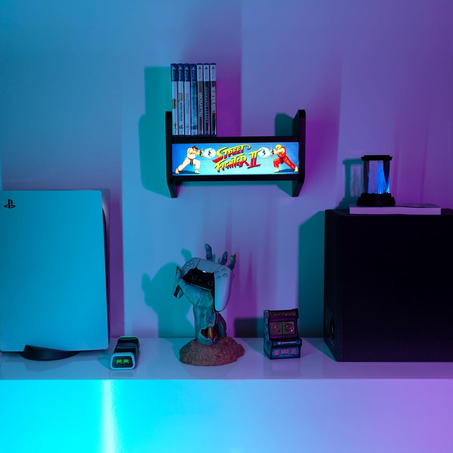Grupo Erik - Street Fighter Arcade Machine Wall Light with Shelf USB-C Lamp 4