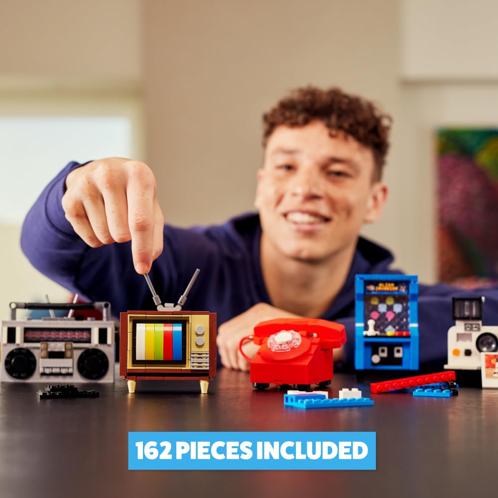 MAX Premium Retro Building Bricks - Arcade Machine Building Set for Ages 3+ 4