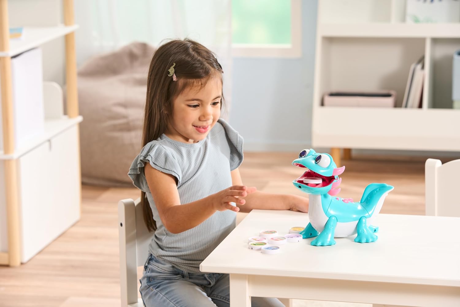 VTech Tasty Treats Axolotl - Interactive Toddler Toy with Fun Reactions & 8 Pretend Snacks 2