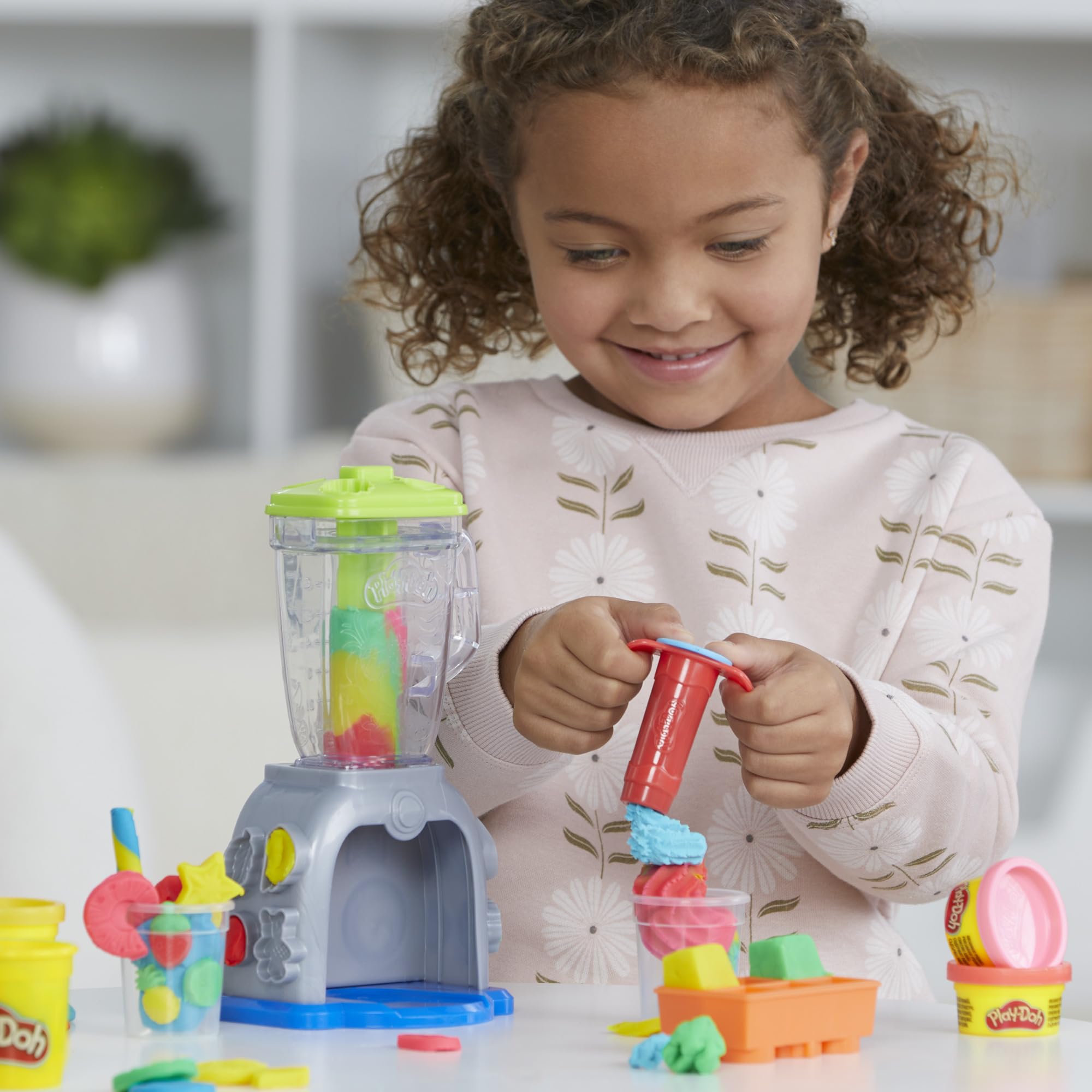Play-Doh Swirlin' Smoothies Toy Blender Playset - Creative Kitchen Roleplay for Ages 3+ 4