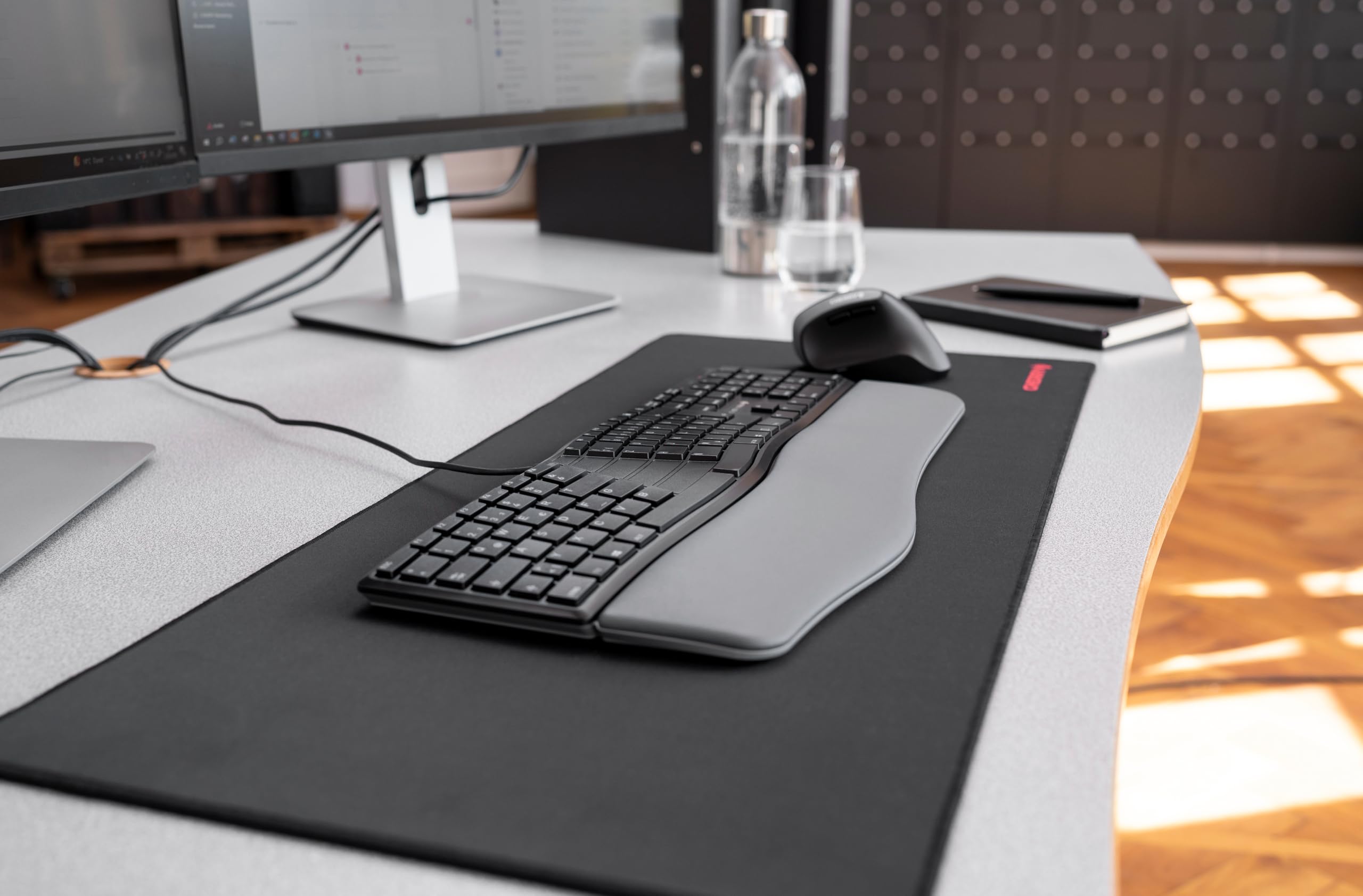 CHERRY KC 4500 ERGO - Ergonomic Wired Keyboard | UK Layout | Padded Palm Rest | Black 2