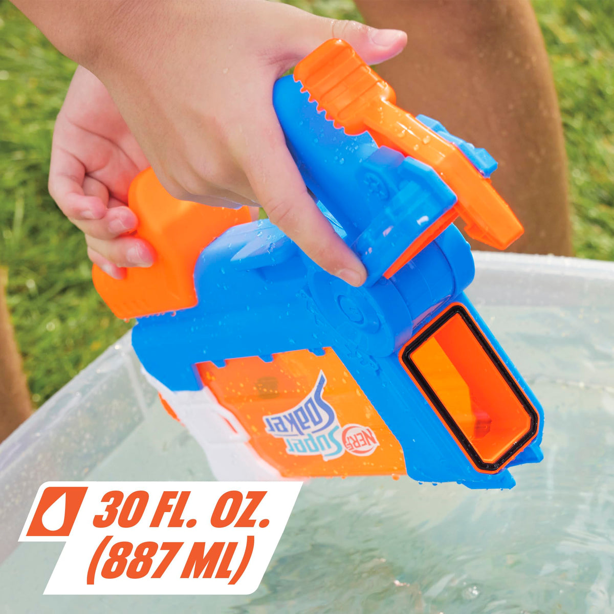 Nerf Super Soaker Flip Fill Water Blaster - 887 ml, 4 Spray Settings, Age 6+