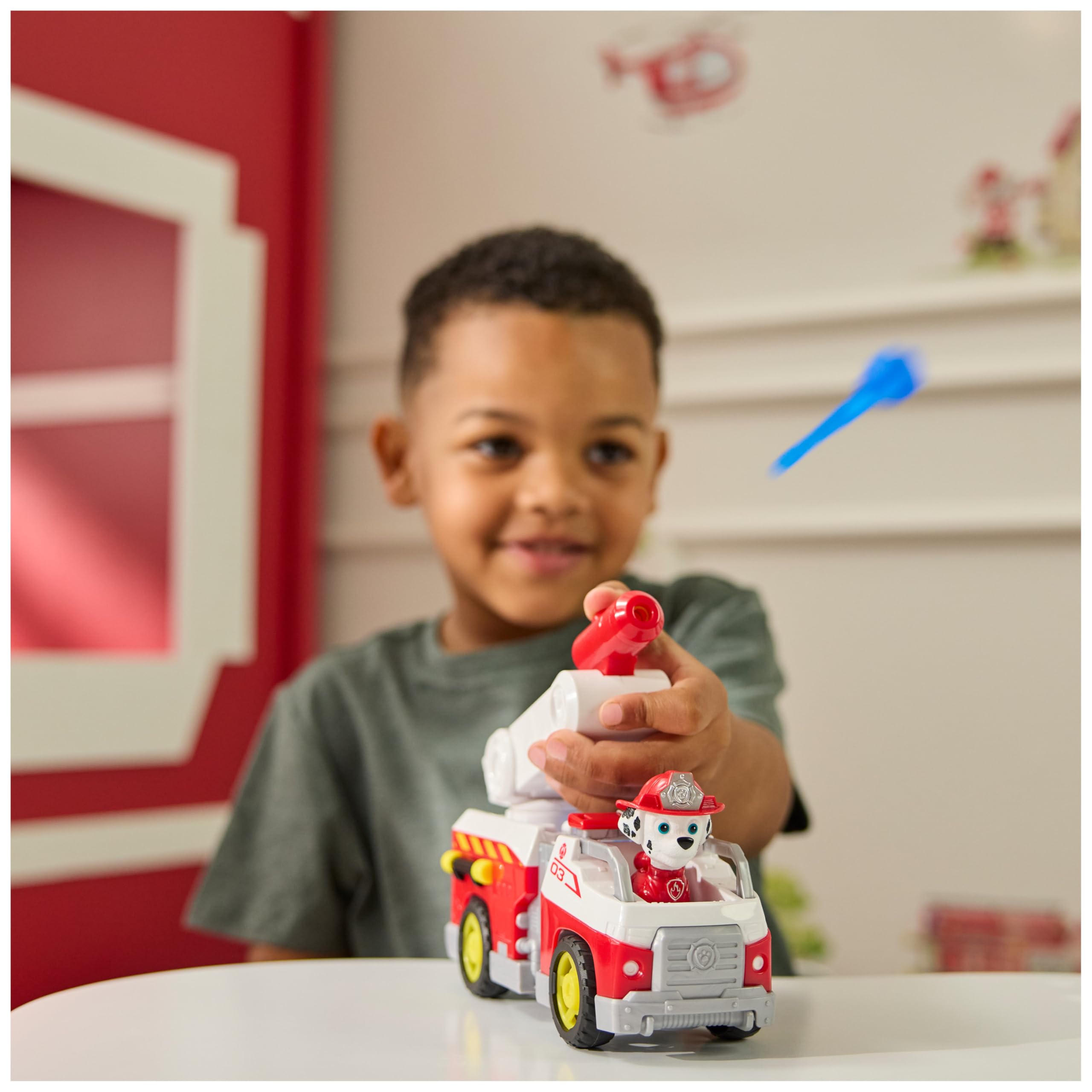 Paw Patrol Marshall Rescue Fire Engine with Action Figure & Projectile Launcher - Fire Truck Toy for Kids 3+ 5