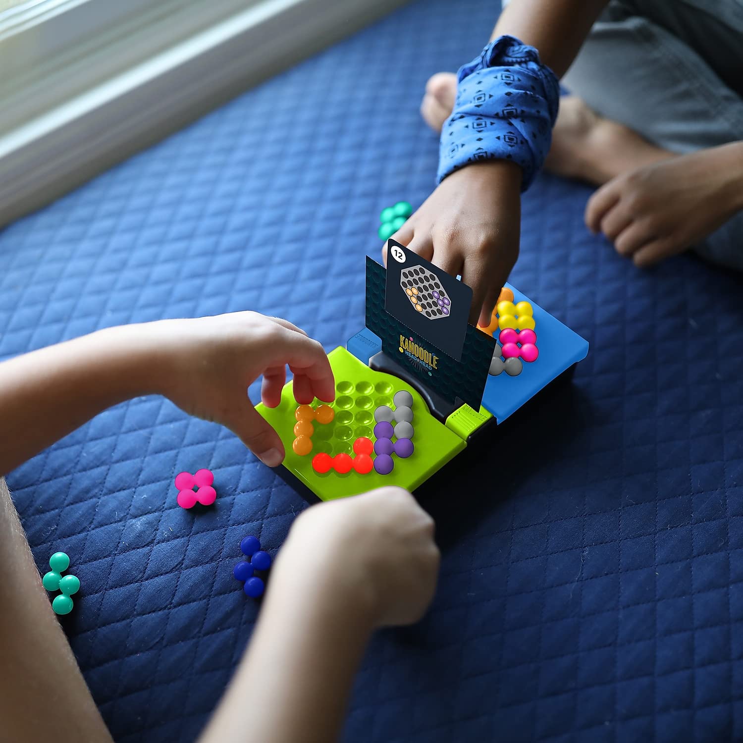 Learning Resources KANOODLE Head-To-Head - 2-Player Puzzle Game for Ages 7+ 9