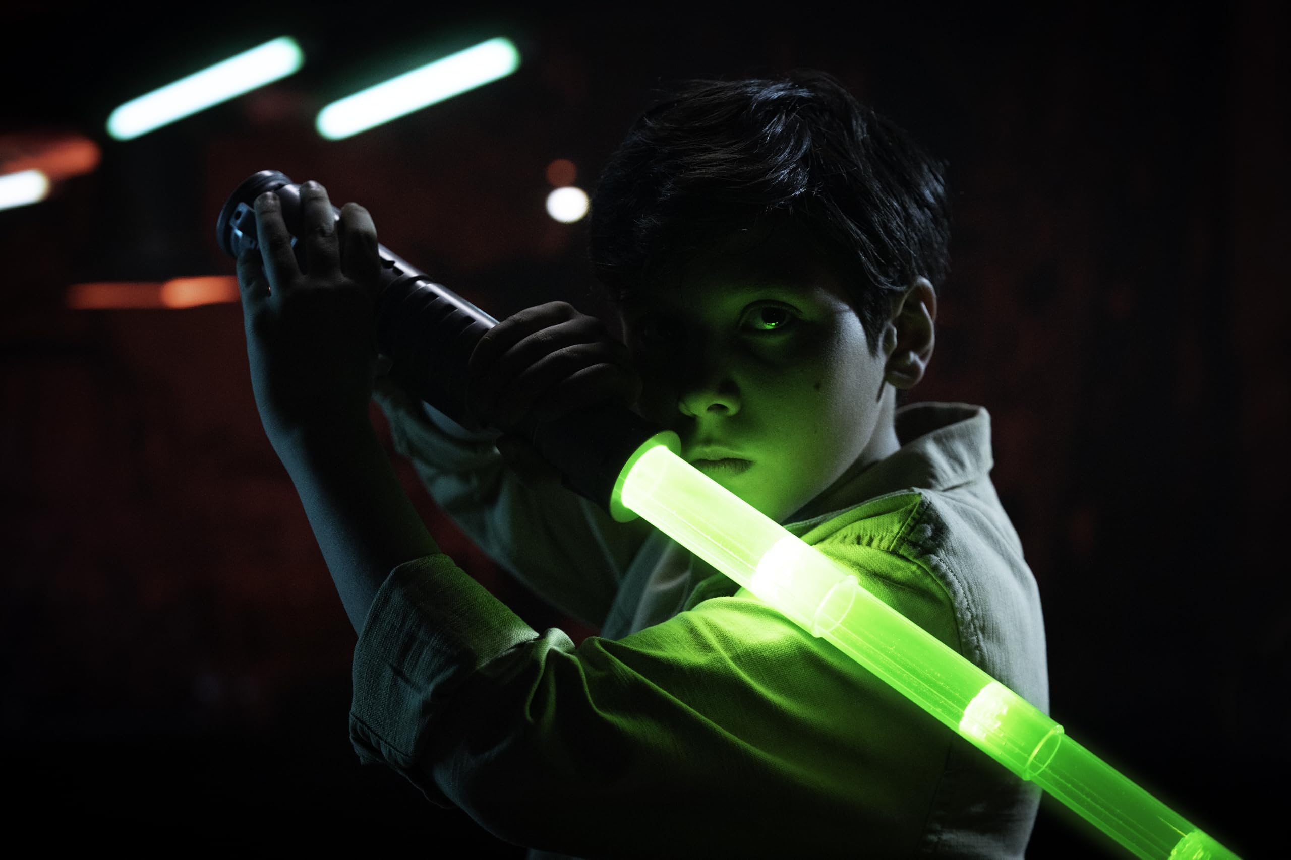 Power Saber Green Auto Extending LED Energy Blade | Motion SFX | Extends to 35''/90cm