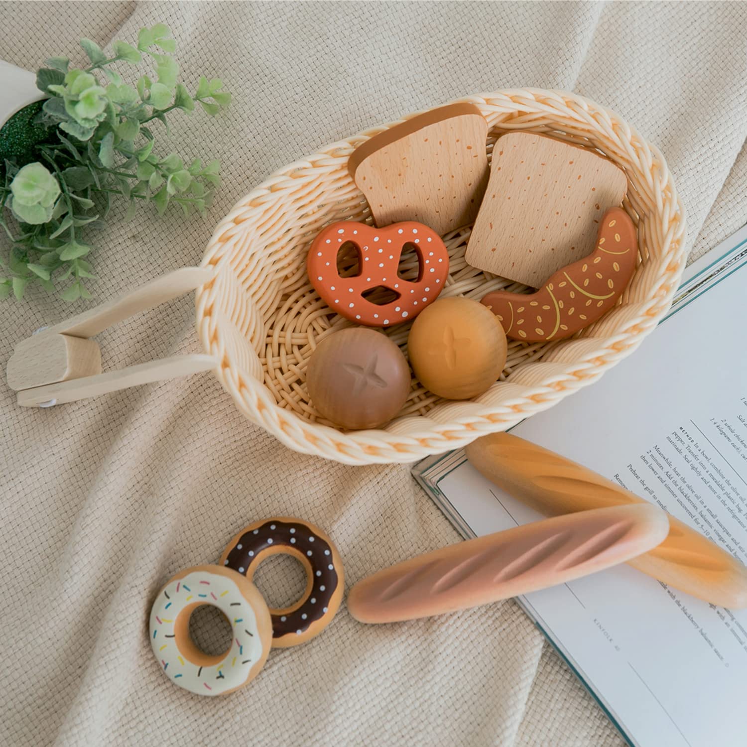 New Classic Toys Bread Basket with Wooden Bread Pieces for Pretend Play Kitchen | Ages 2+ | Wood 4