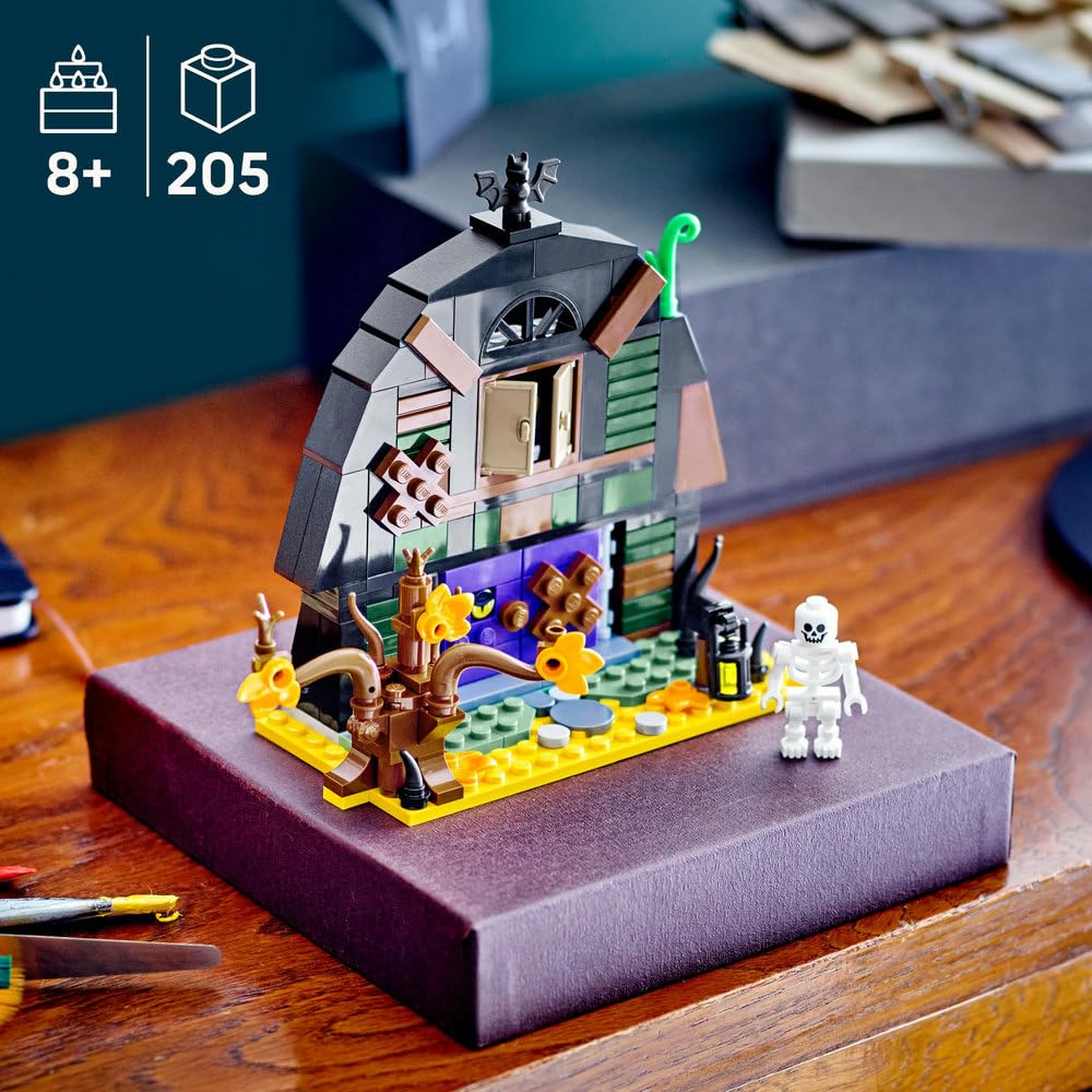 LEGO Halloween Barn - Play & Display Toy with a Skeleton Minifigure and Spo 8