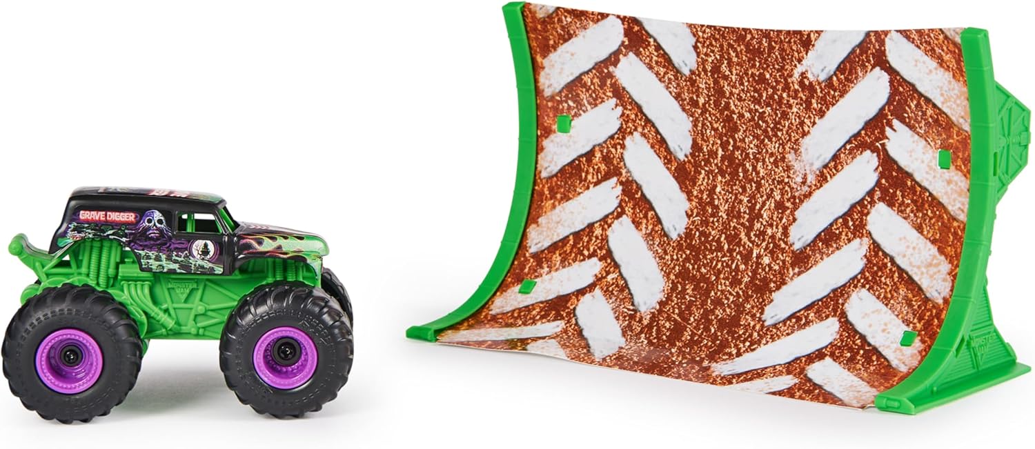 Monster Jam Grave Digger 1:64 Scale RC Truck with Ramp - Remote Control Monster Vehicle for Kids 2