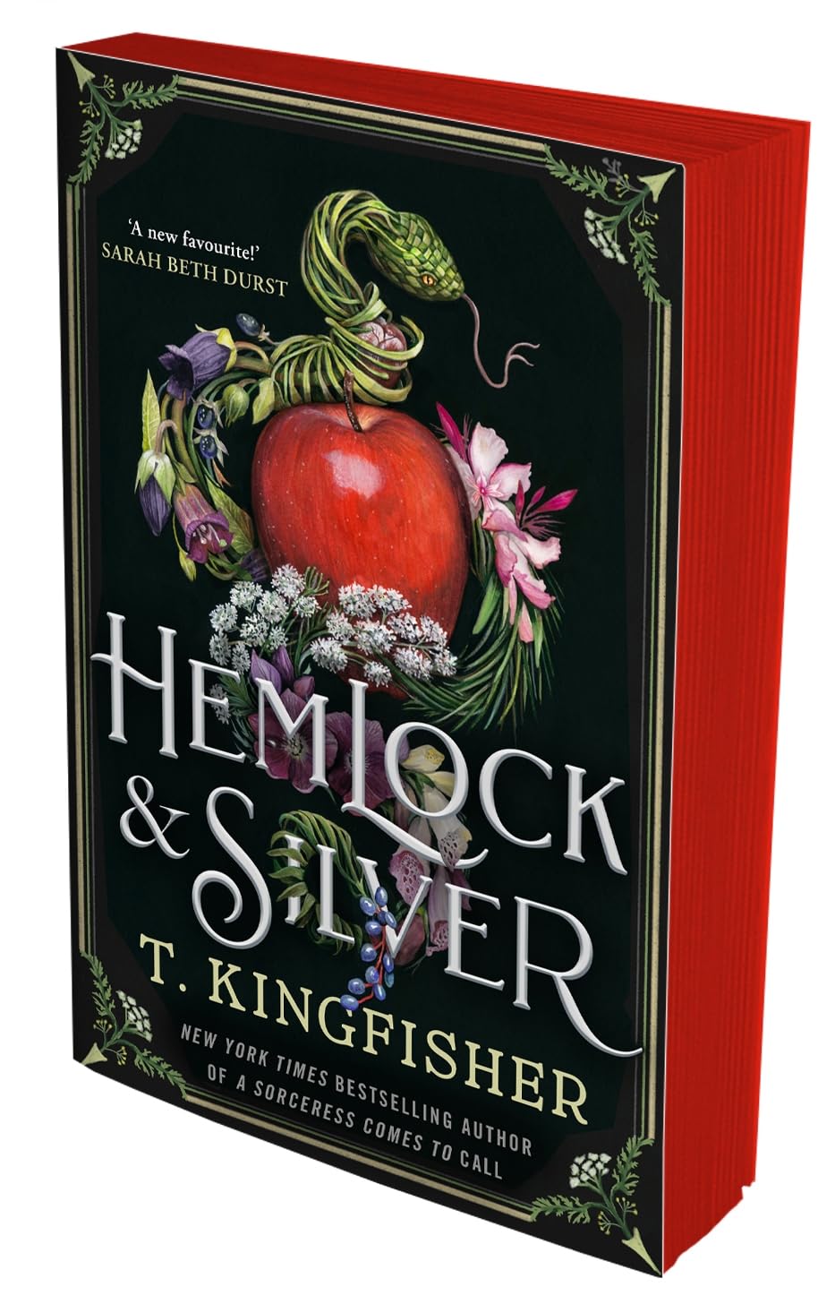 TOR Hemlock & Silver: A Spellbinding Snow White Retelling by T. Kingfisher | Paperback 1