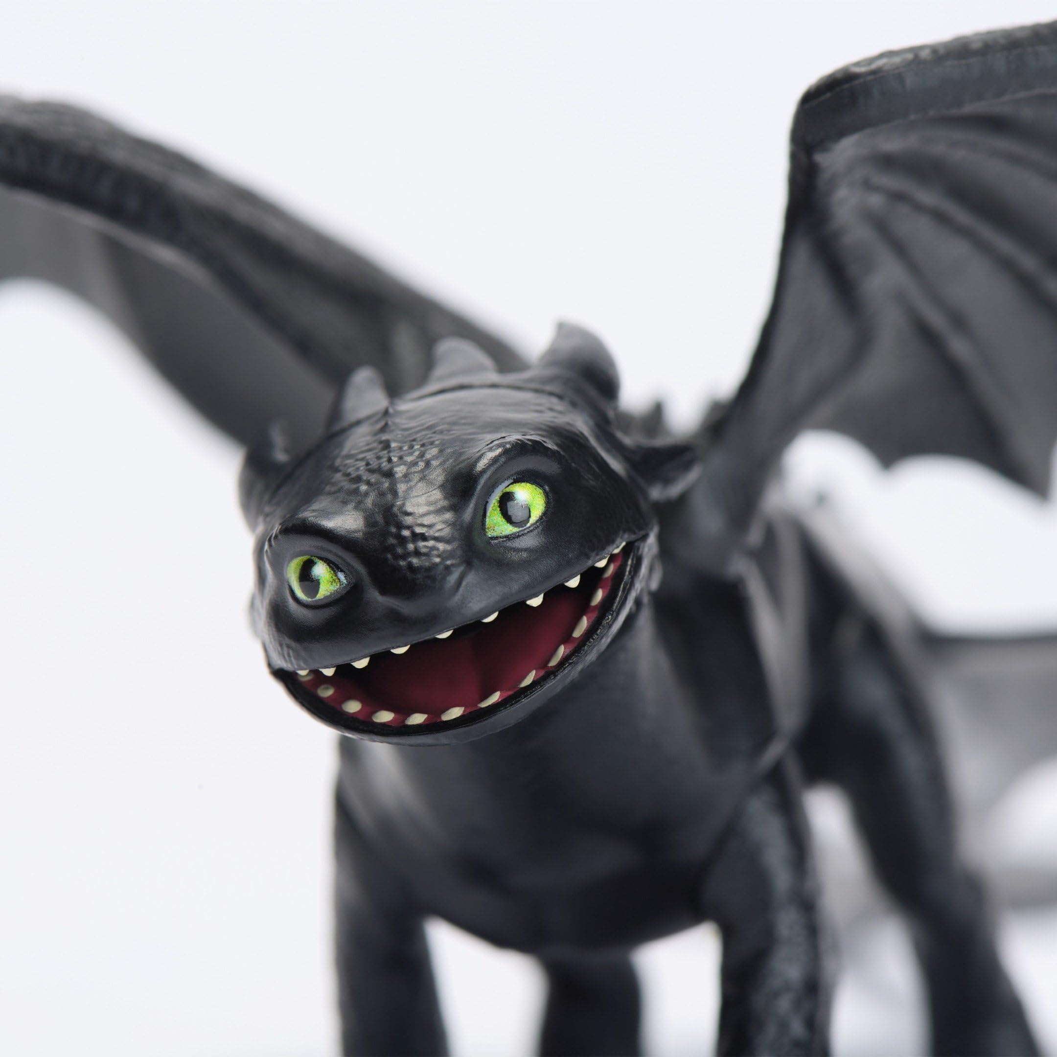 Toothless Dragon Action Figure - 23 cm Moving Wings, How to Train Your Dragon Age 4+ 5