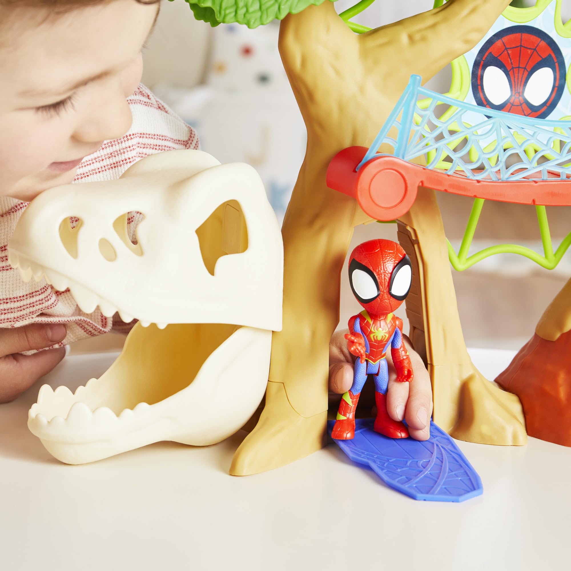 SPIDEY AND HIS AMAZING FRIENDS Dino-Webs Treehouse Playset | Spidey & Goblin Raptor Figures | Ages 3+ 8