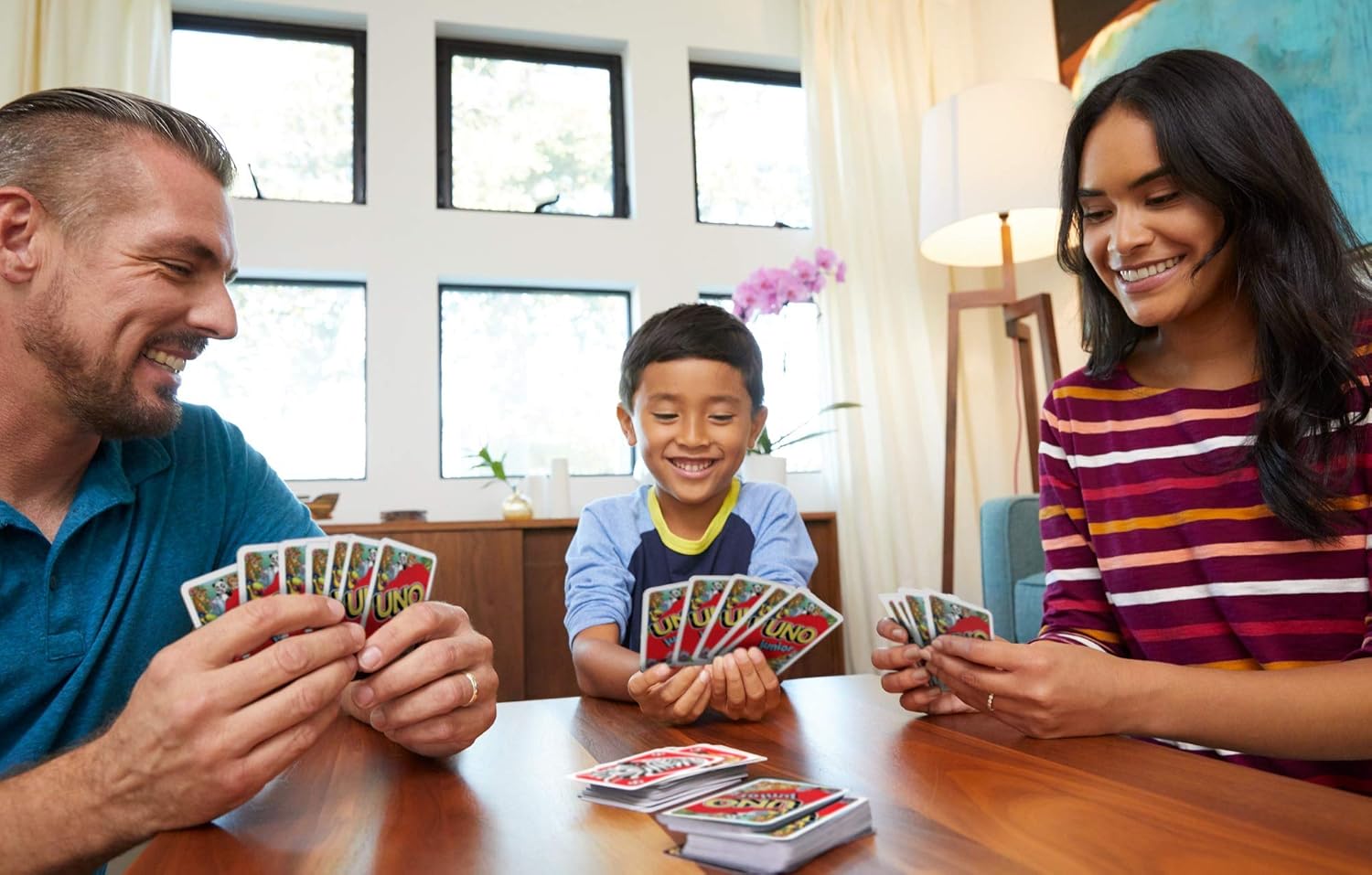 Mattel Games UNO Junior Card Game for Kids 3 Years & Up - GKF04 2