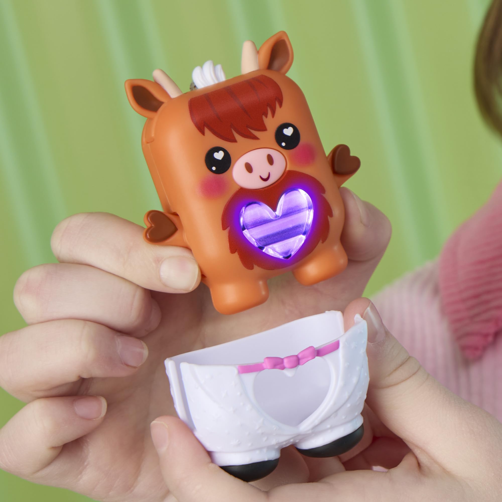 Hasbro Nano-Mals Cowbert the Highland Cow - Electronic Fidget Pet with Light-Up Heart, 70+ Reactions & Silent Mode 15