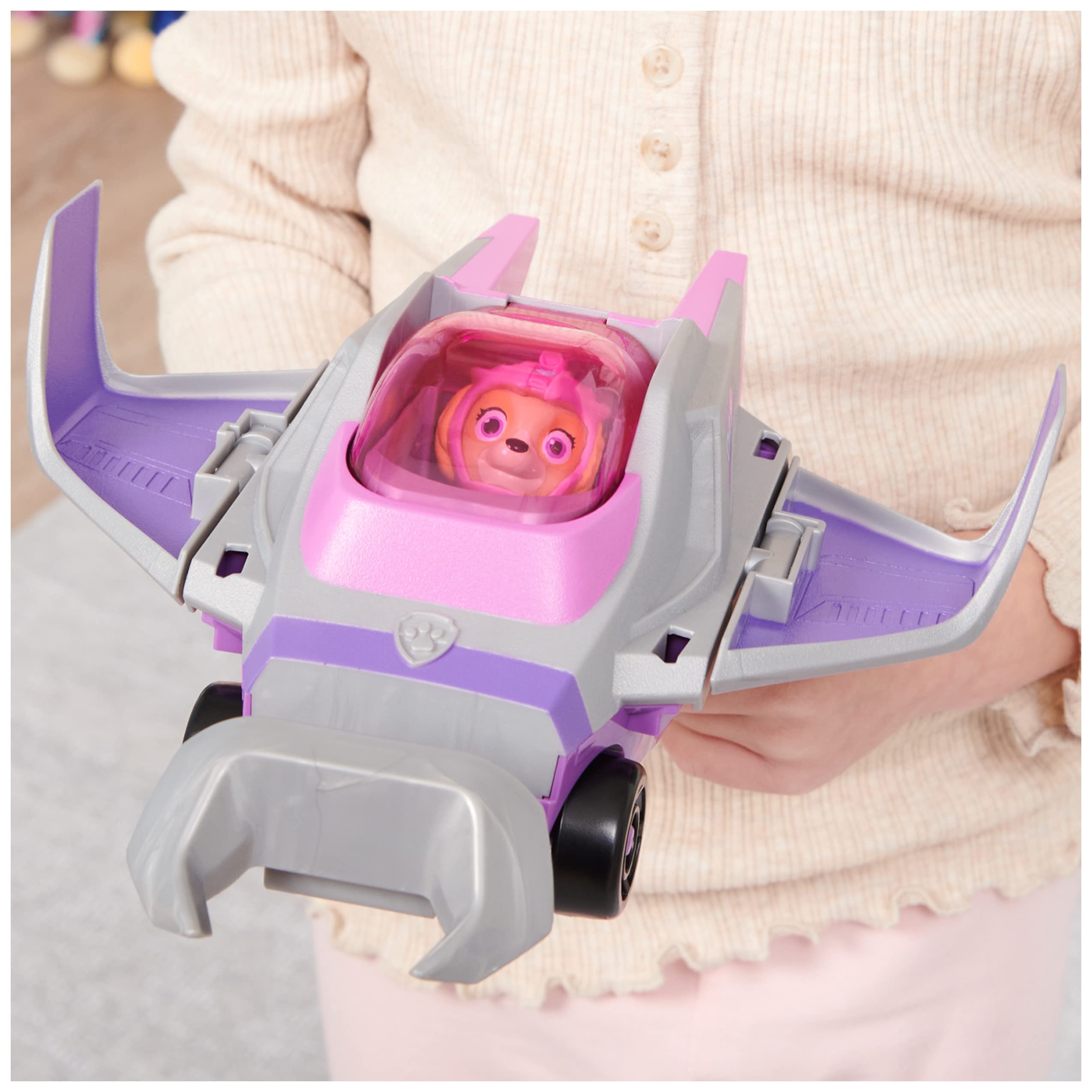 PAW Patrol Aqua Pups Skye Transforming Manta Ray Vehicle with Action Figure - Ages 3+ 4