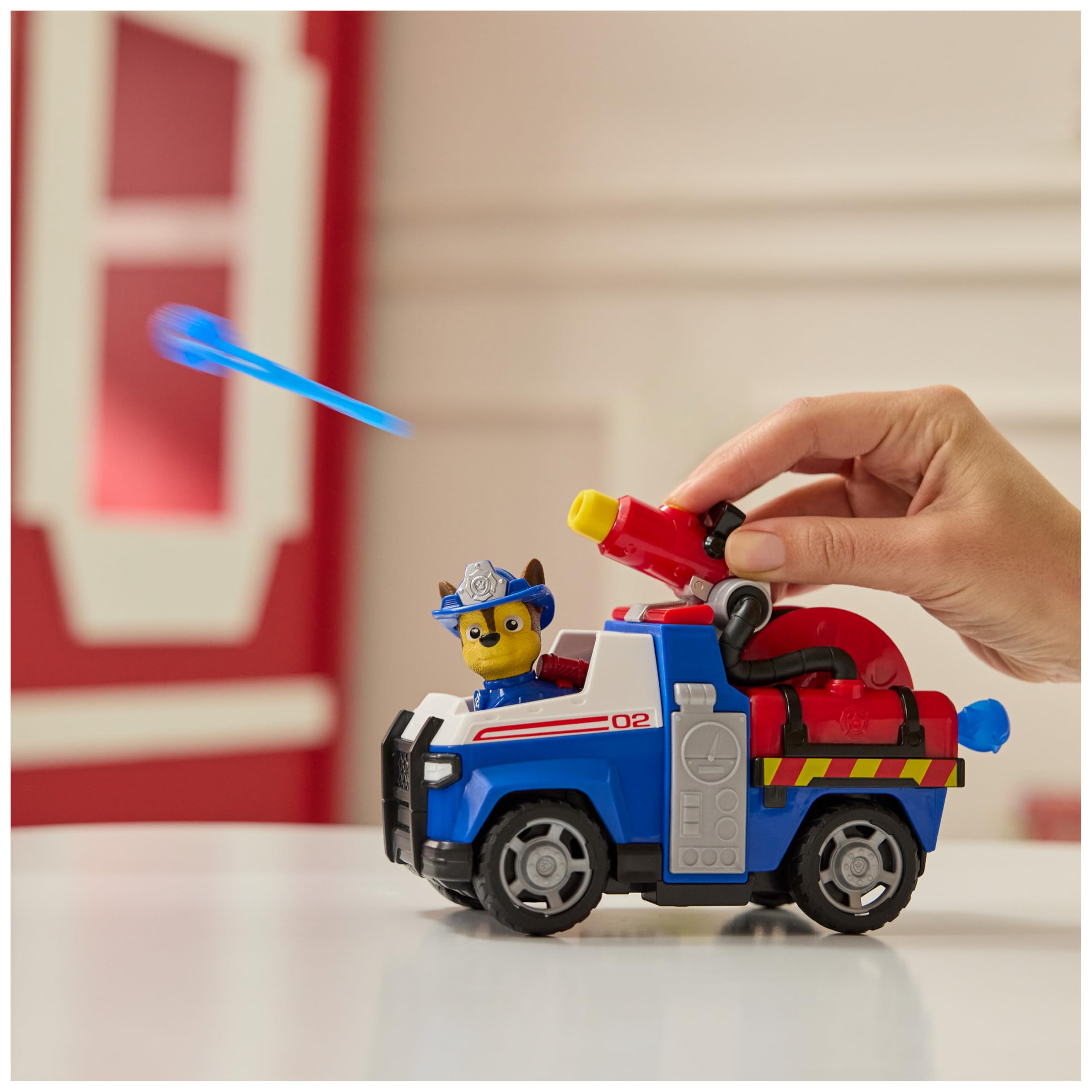 Paw Patrol Chase Rescue Fire Cruiser with Action Figure & Projectile Launcher - Fire Truck Playset for Kids 3+ 6