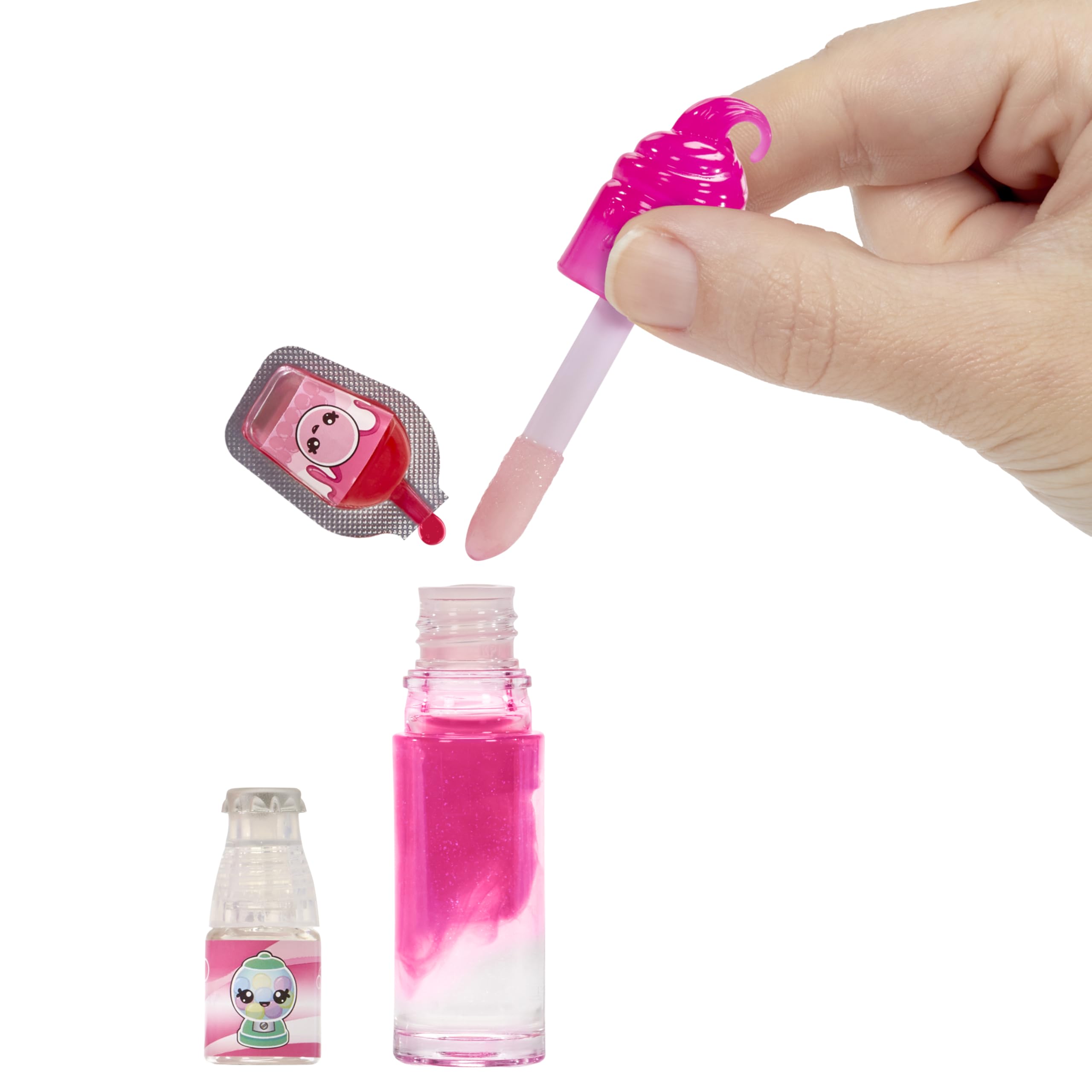 Yummiland Lipgloss Doll - Bianca Bubblegum - Scented DIY Lip Gloss Doll with Customizable Fashion & Accessories 2