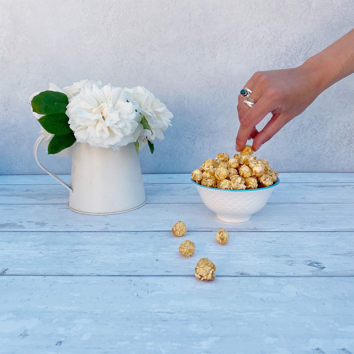 Joe & Seph's Goats Cheese & Black Pepper Popcorn Snack Pack - 1 x 27g Bag 4