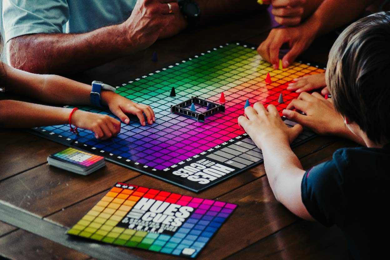 USAopoly Hues and Cues Guessing Board Game 16