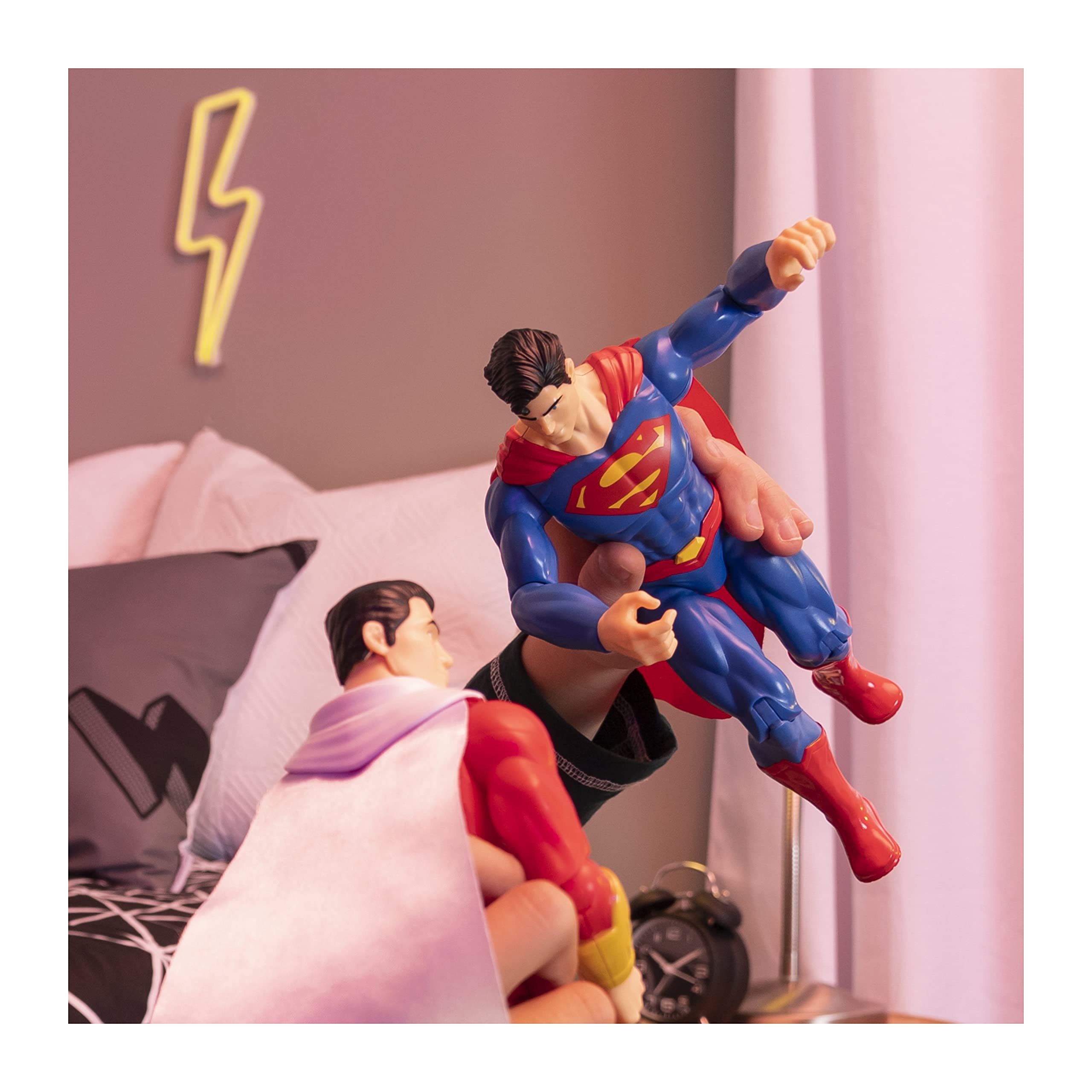 DC Comics 12-Inch SUPERMAN Action Figure - 11 Points of Articulation, Cloth Cape, Ages 3+ 8