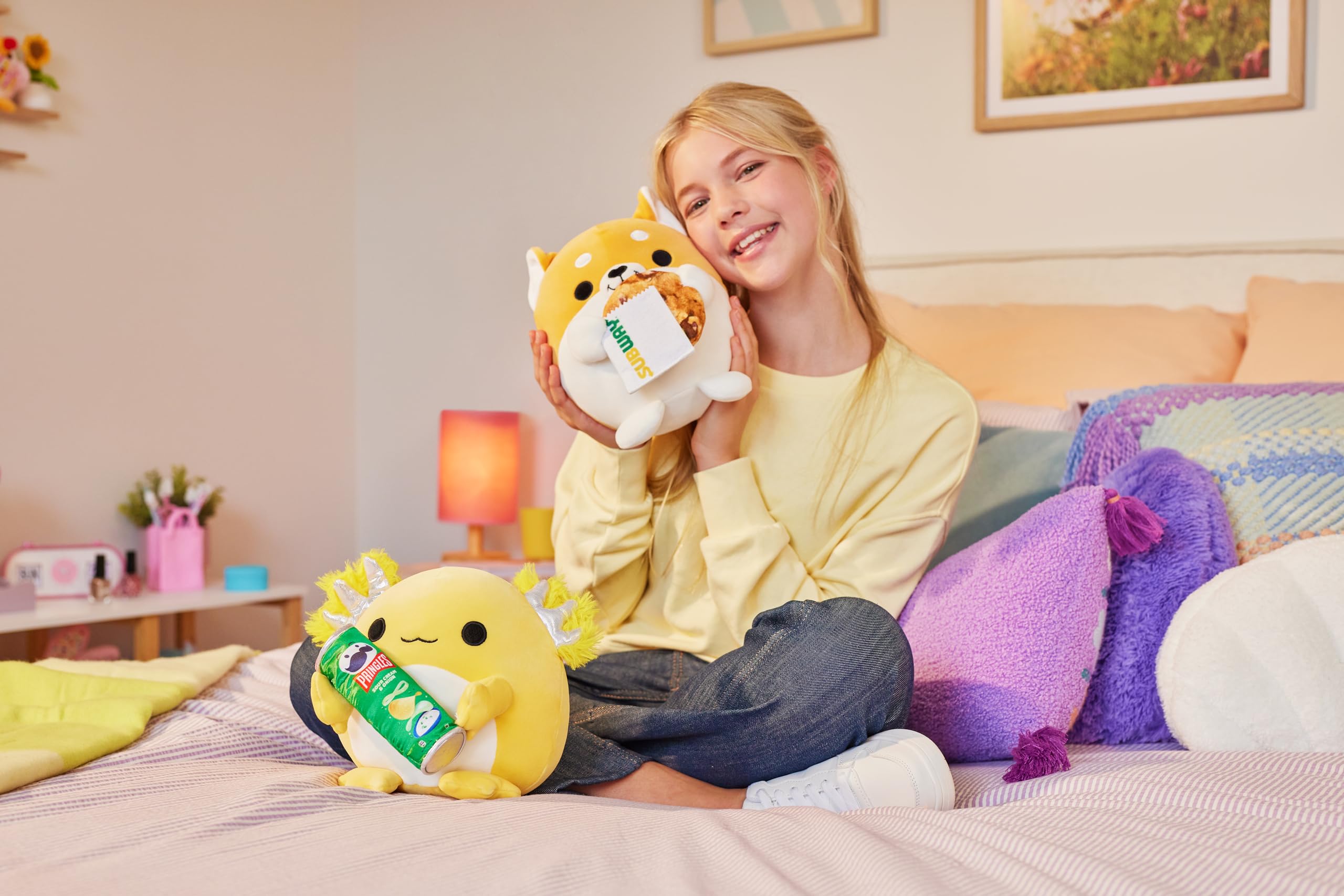 Snackles Series 2 Wave 2 - Corgi Snack Swap Plush, 20 cm by ZURU Cuddly Squishy