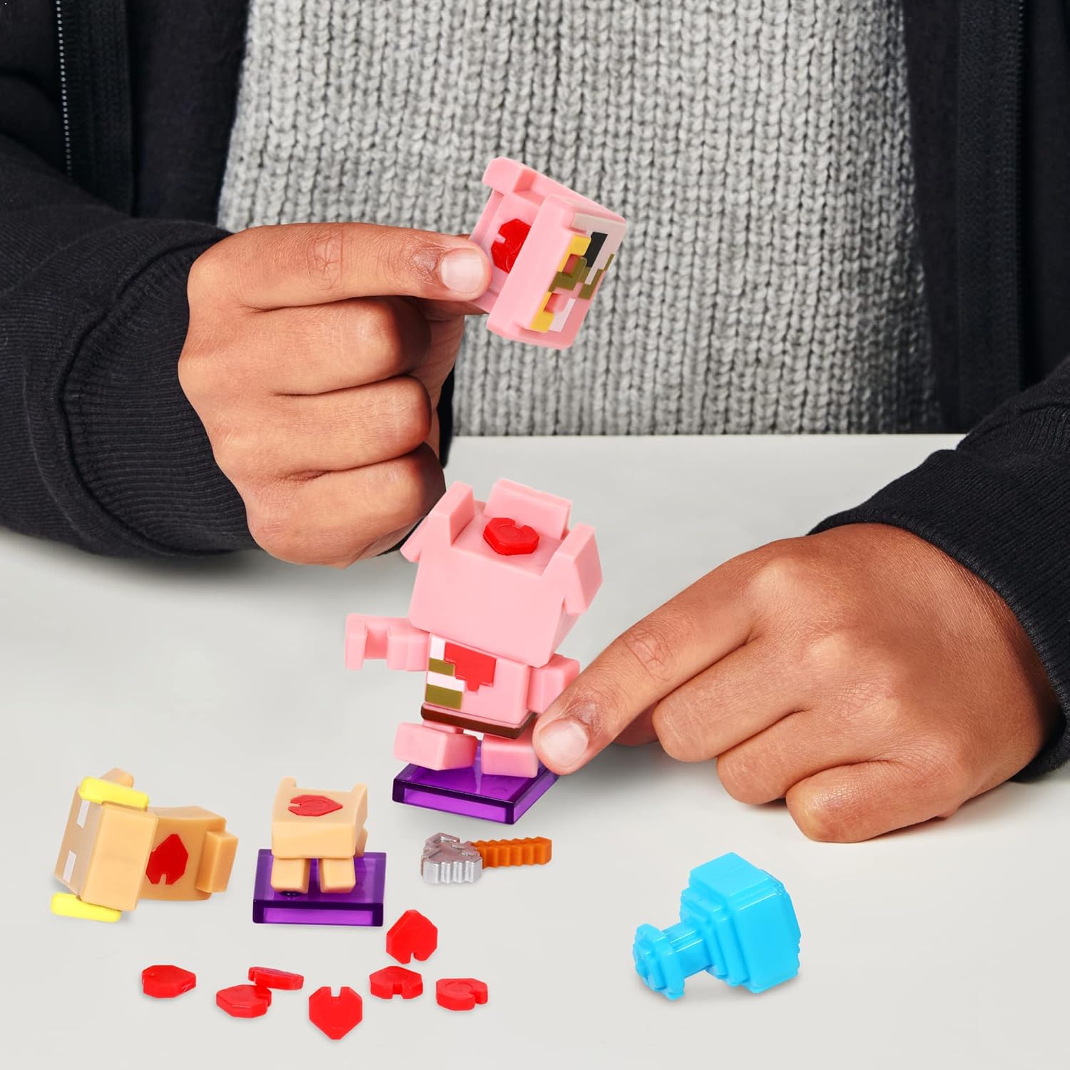 Treasure X Minecraft Nether Portal Mine and Craft Playset - Ages 5+ 9