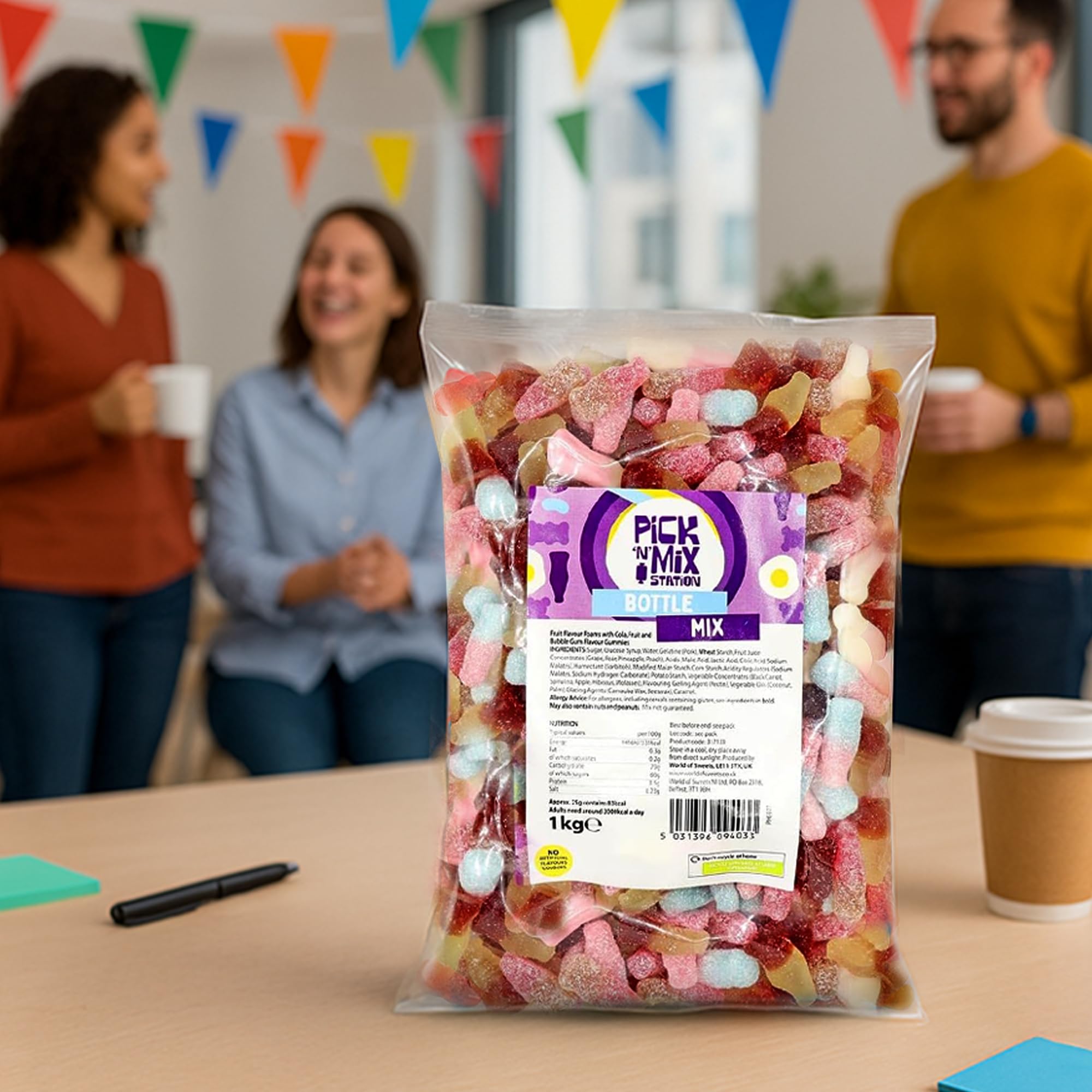 Bonds of London Pick 'n' Mix Station Bottle Mix Large Retro Chewy Sweets 1 kg 6