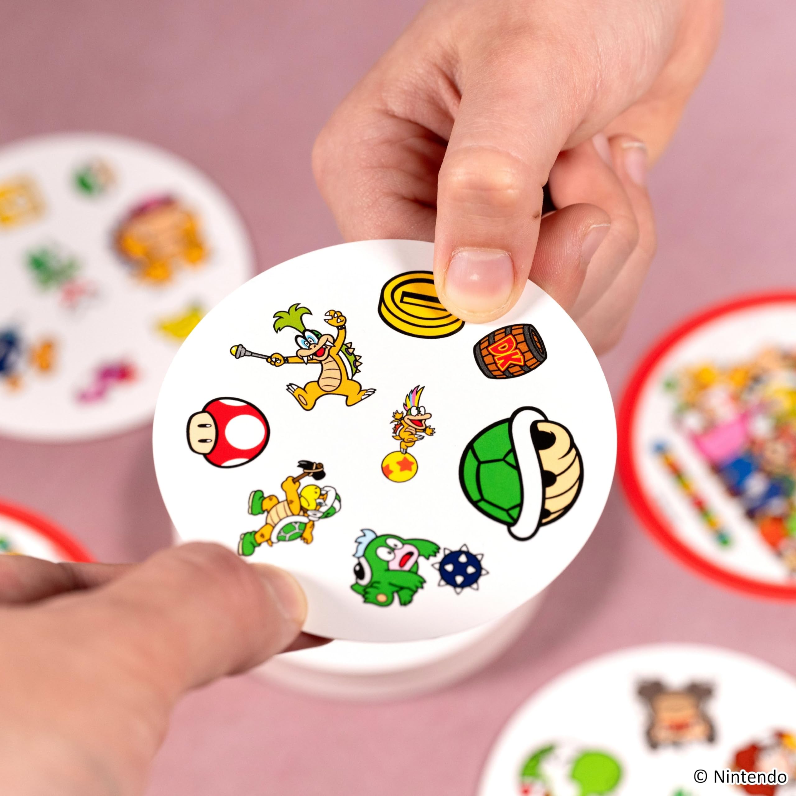 Asmodee Dobble Super Mario - Family Card Game for 2-8 Players, Ages 6+, 15-Minute Play 3
