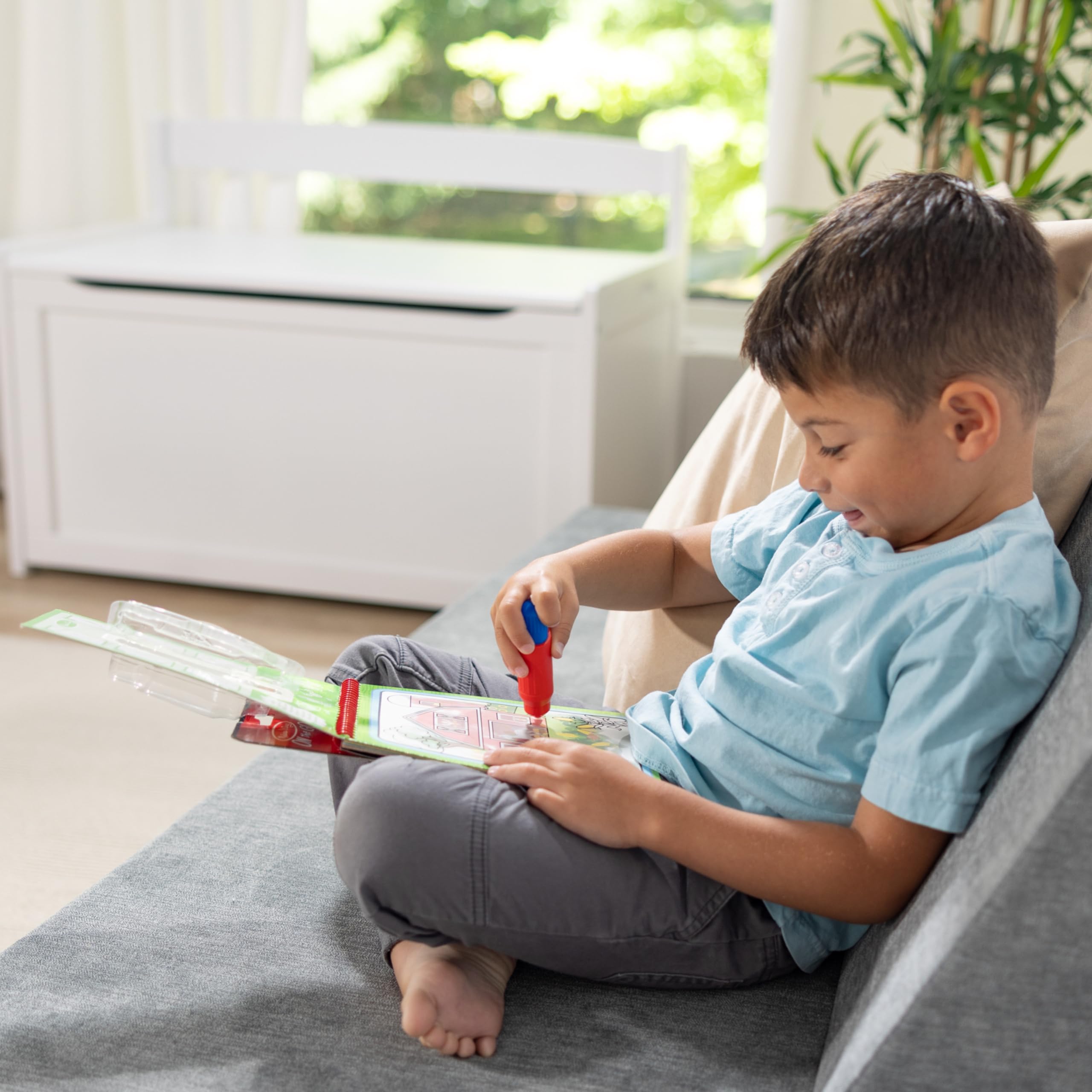 Melissa & Doug Water Reveal Pad - Farm | Reusable Coloring Book with Water Pen | Ages 3-6 5