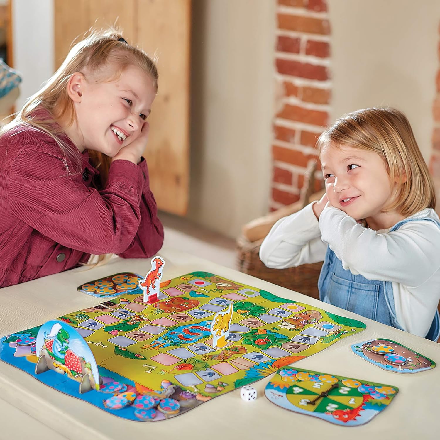 Orchard Toys Dino-Snore-Us Board Game 4