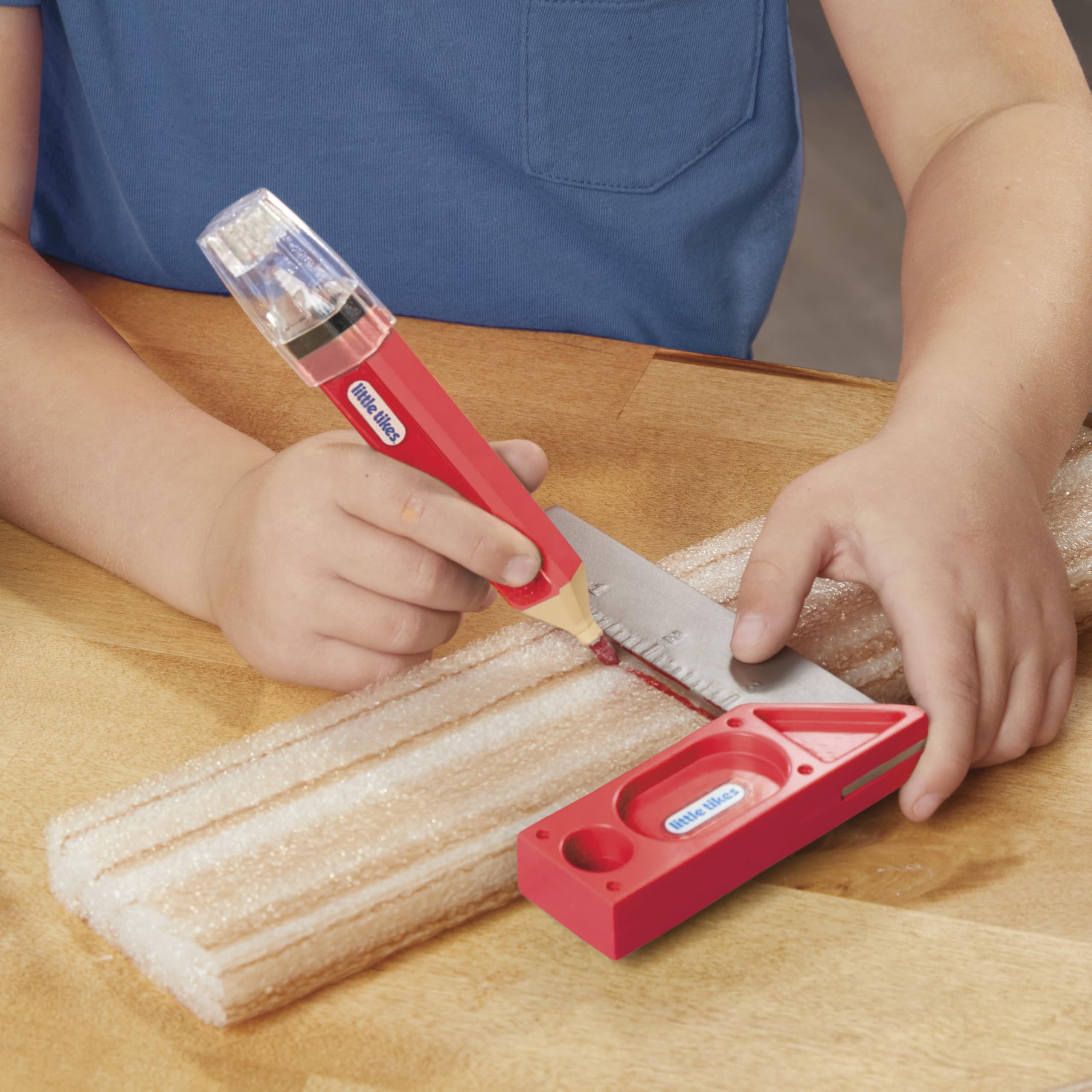 Little Tikes Creative Construction Measure & Cut Set - Pretend Play Building Kit with 5 Realistic Tools and Foam Wood 2