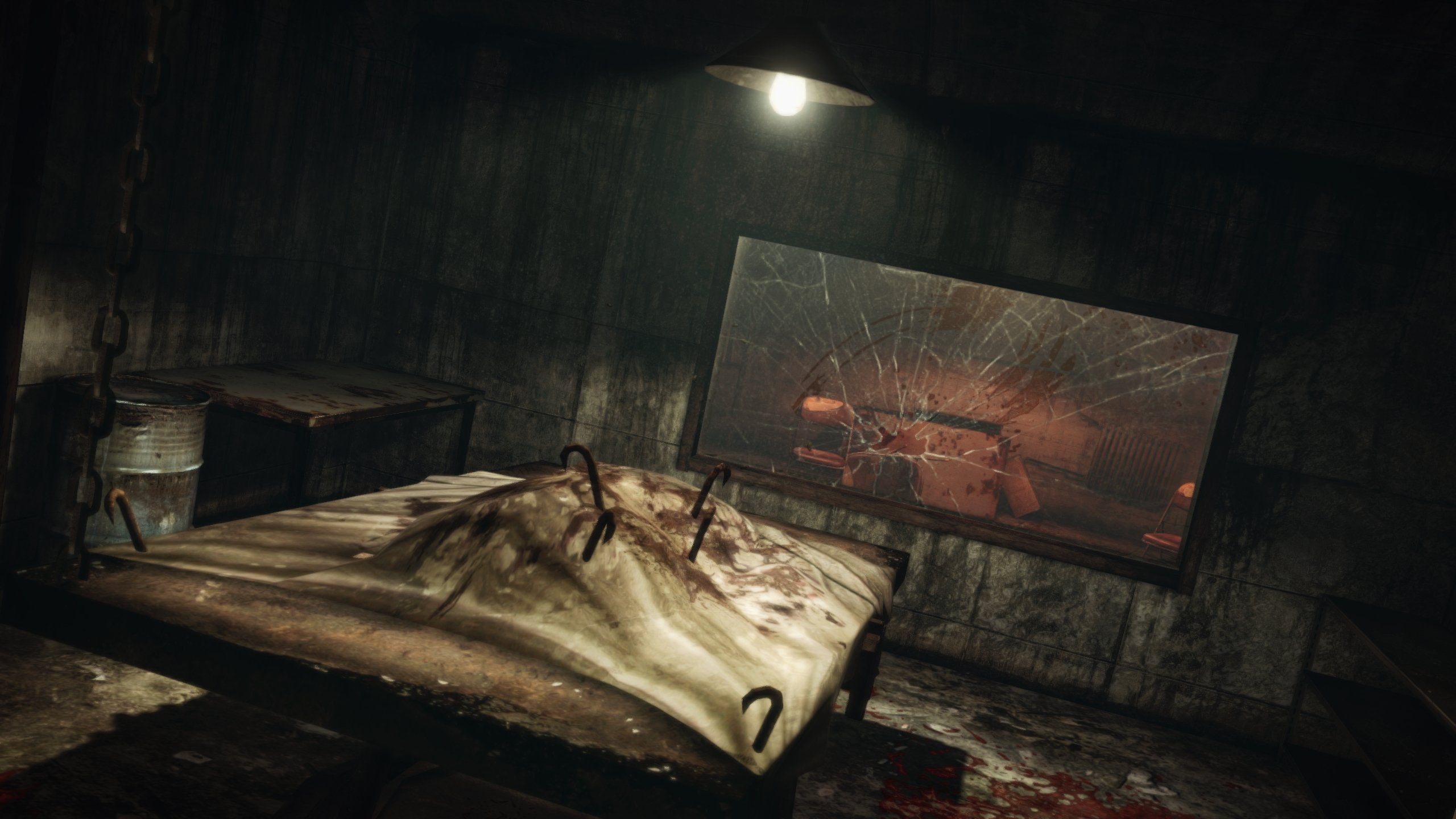 Resident Evil Revelations 2 [PS4] 4