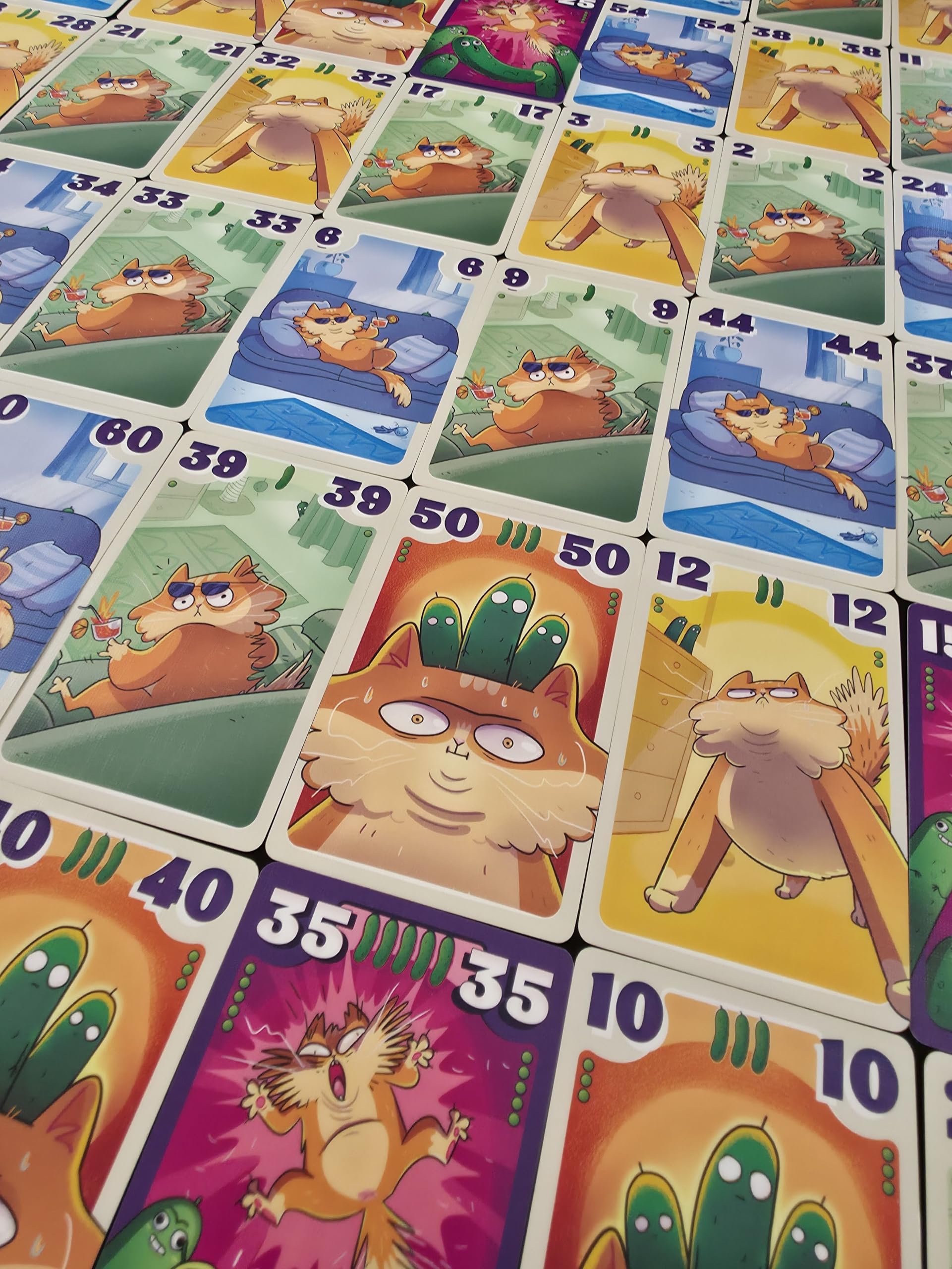 dV Giochi Cucumber Catastrophe - Quick Trick-Taking Card Game | 3-6 Players | Ages 8+ 2