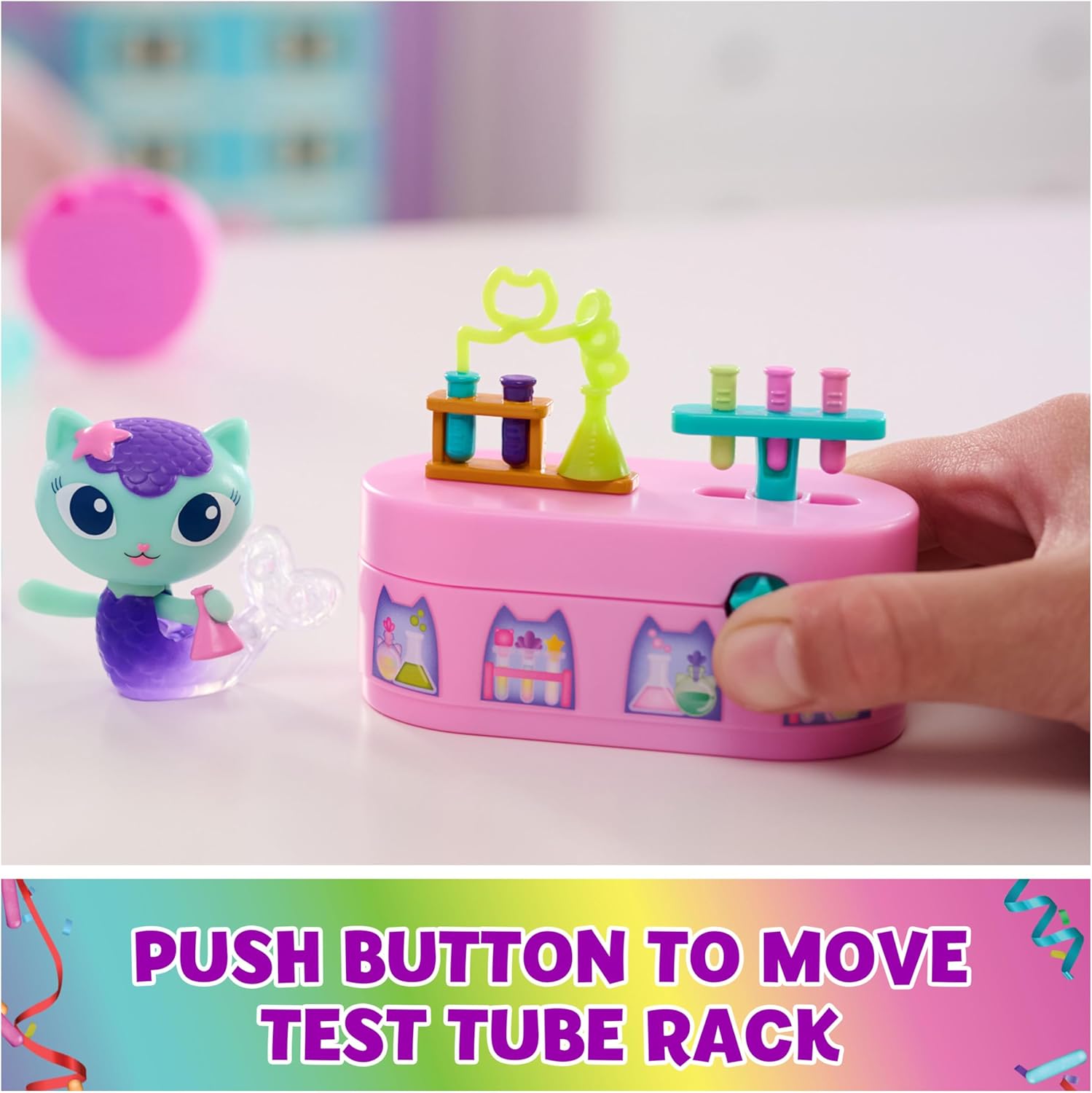 Gabby's Dollhouse MerCat Bobble Figure with Lab Table & Surprise Goggles - 5-Piece Playset 7