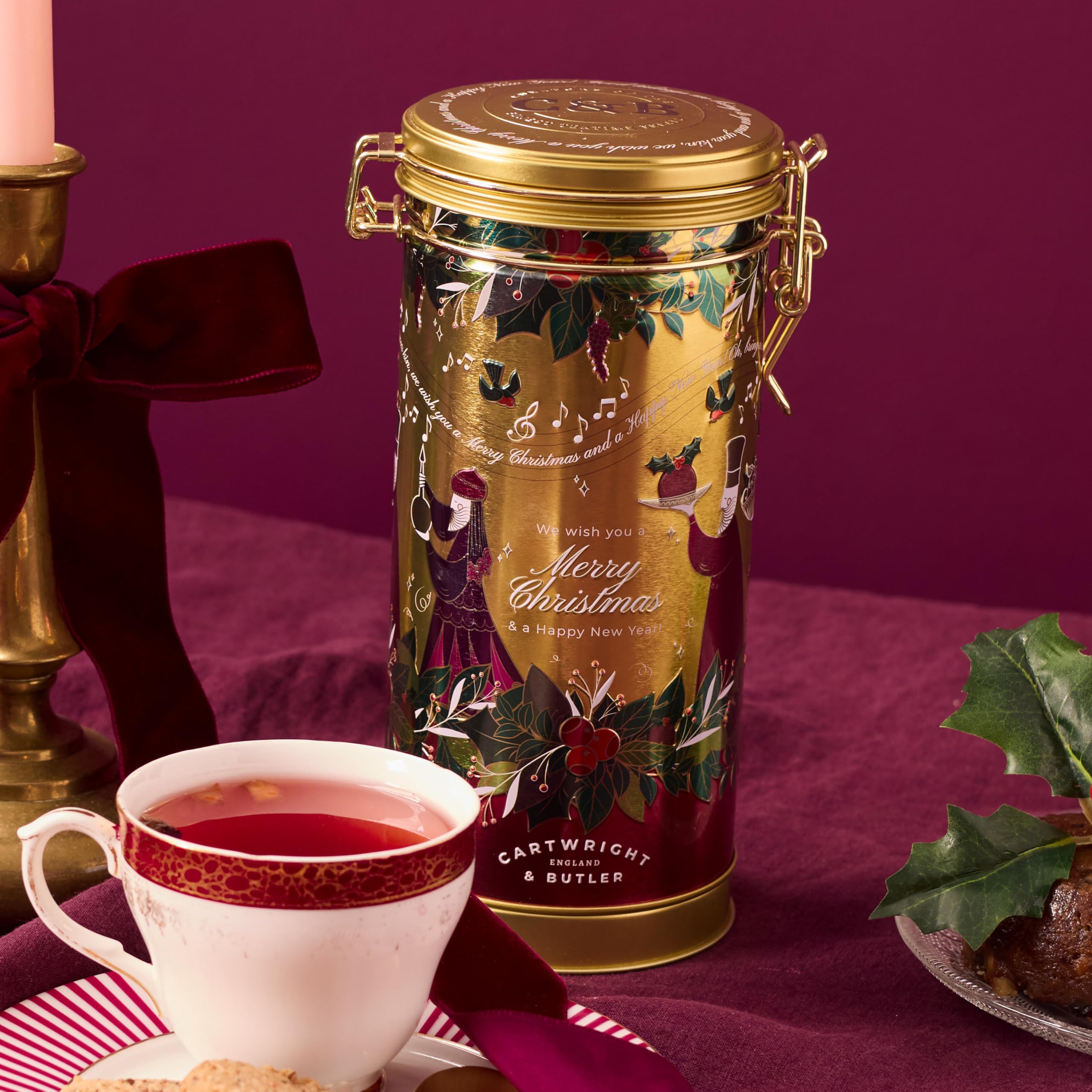 Cartwright & Butler Merry Christmas Pudding Biscuits in Musical Tin 9