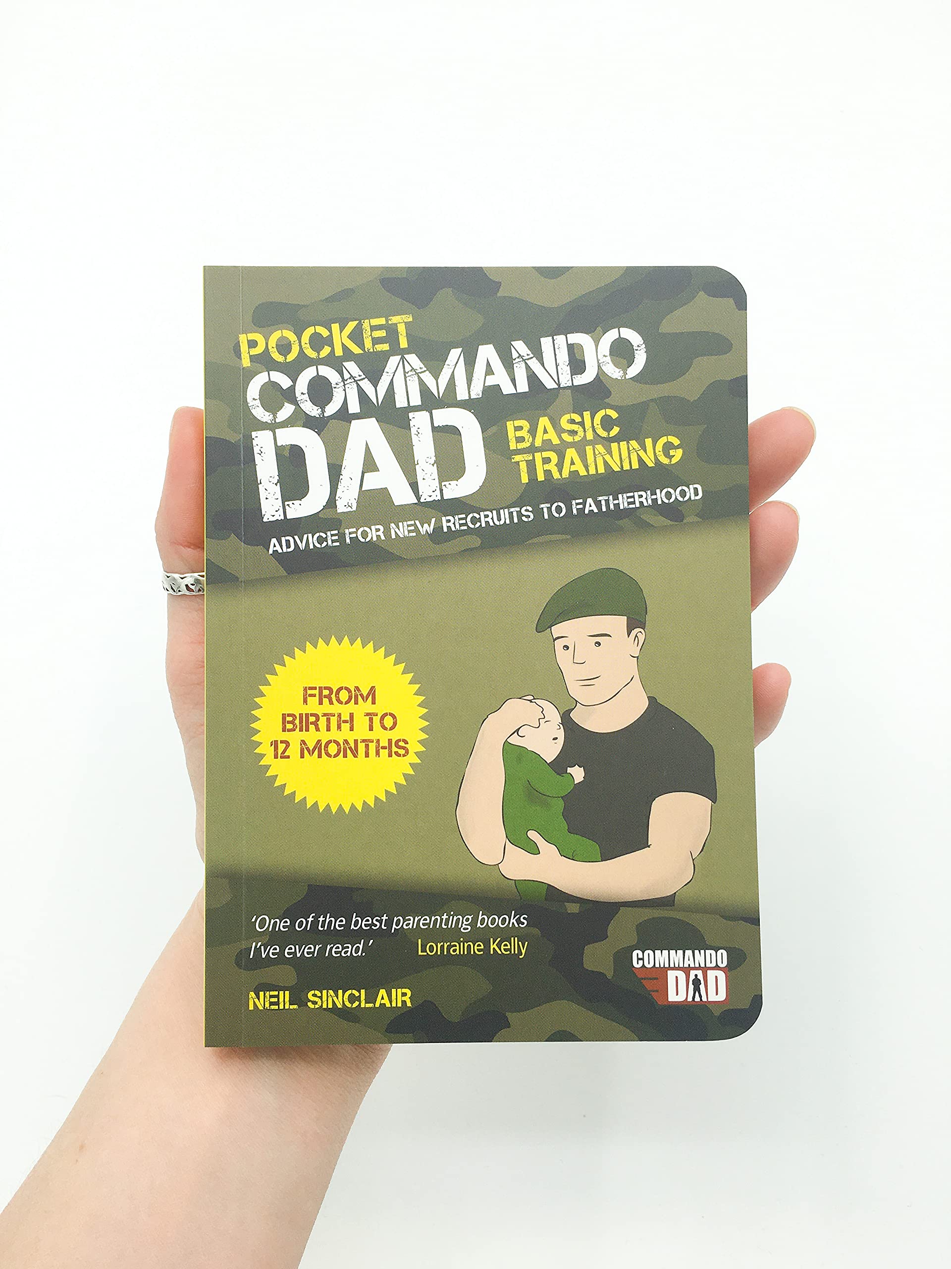 VIE Pocket Commando Dad - Fatherhood Training Manual | Paperback | English