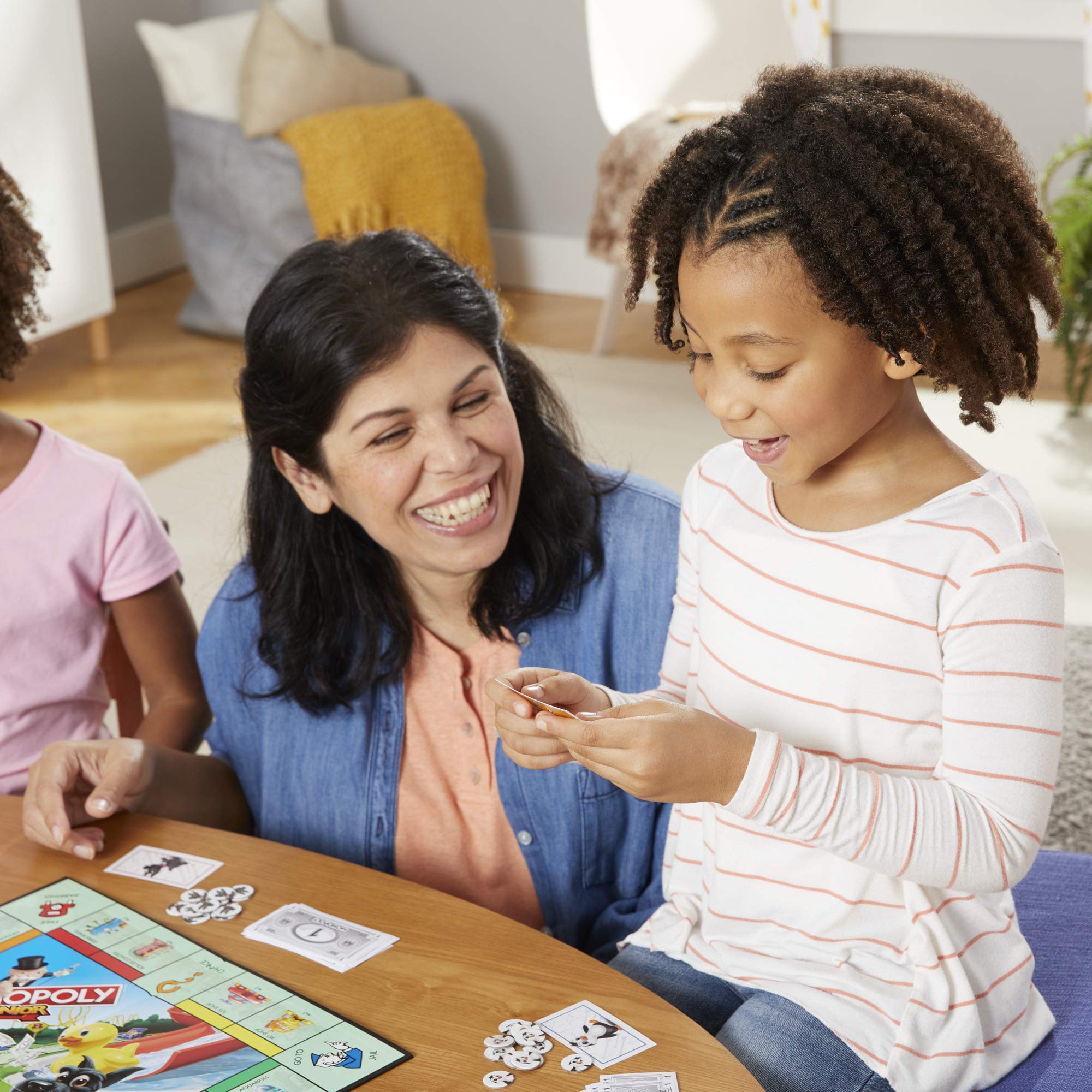 Monopoly Junior Board Game - Fast & Simple Gameplay for Kids Ages 5+ | 2-4 Players 4